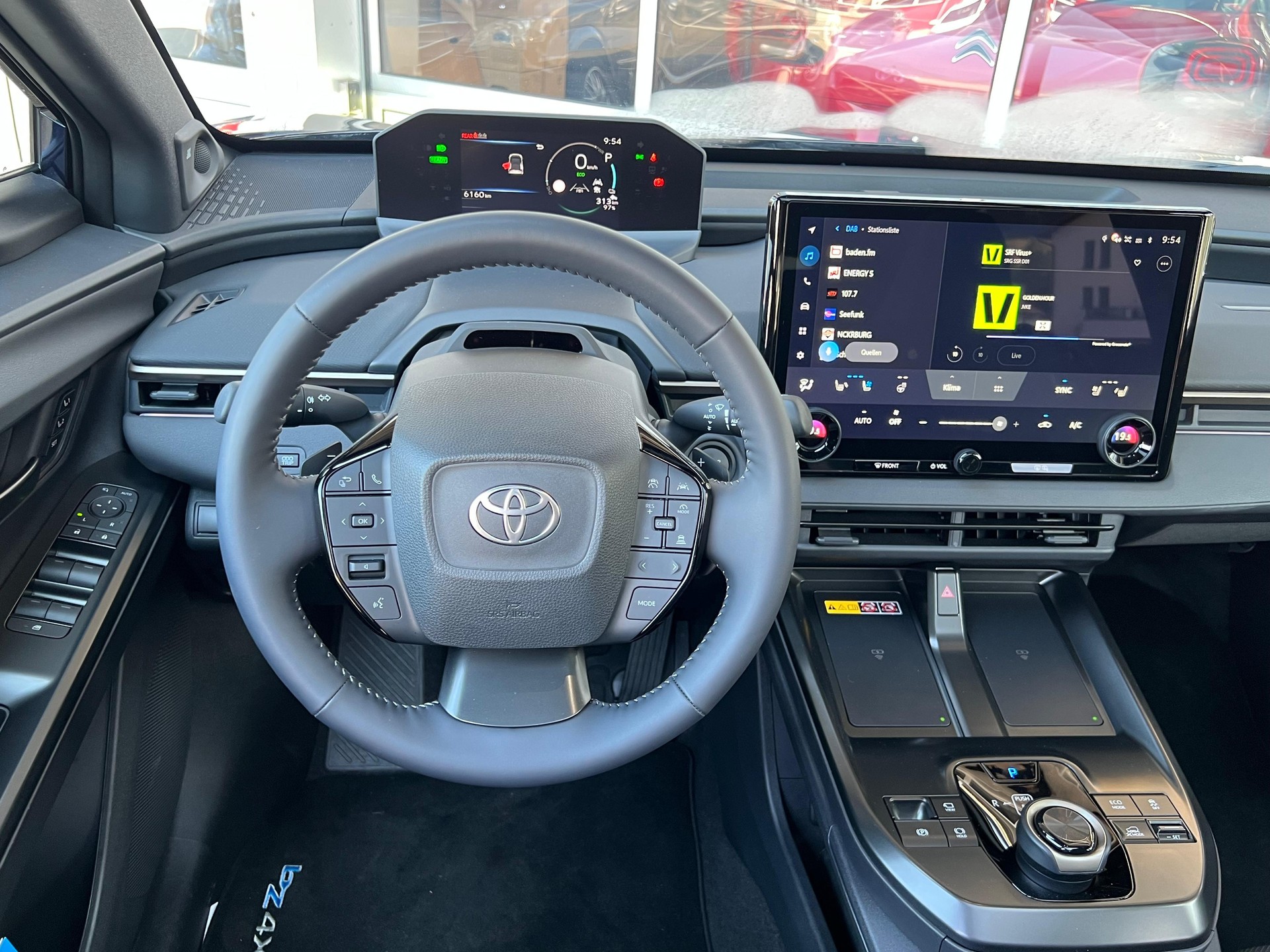 TOYOTA bZ4X Premium AWD-image-20