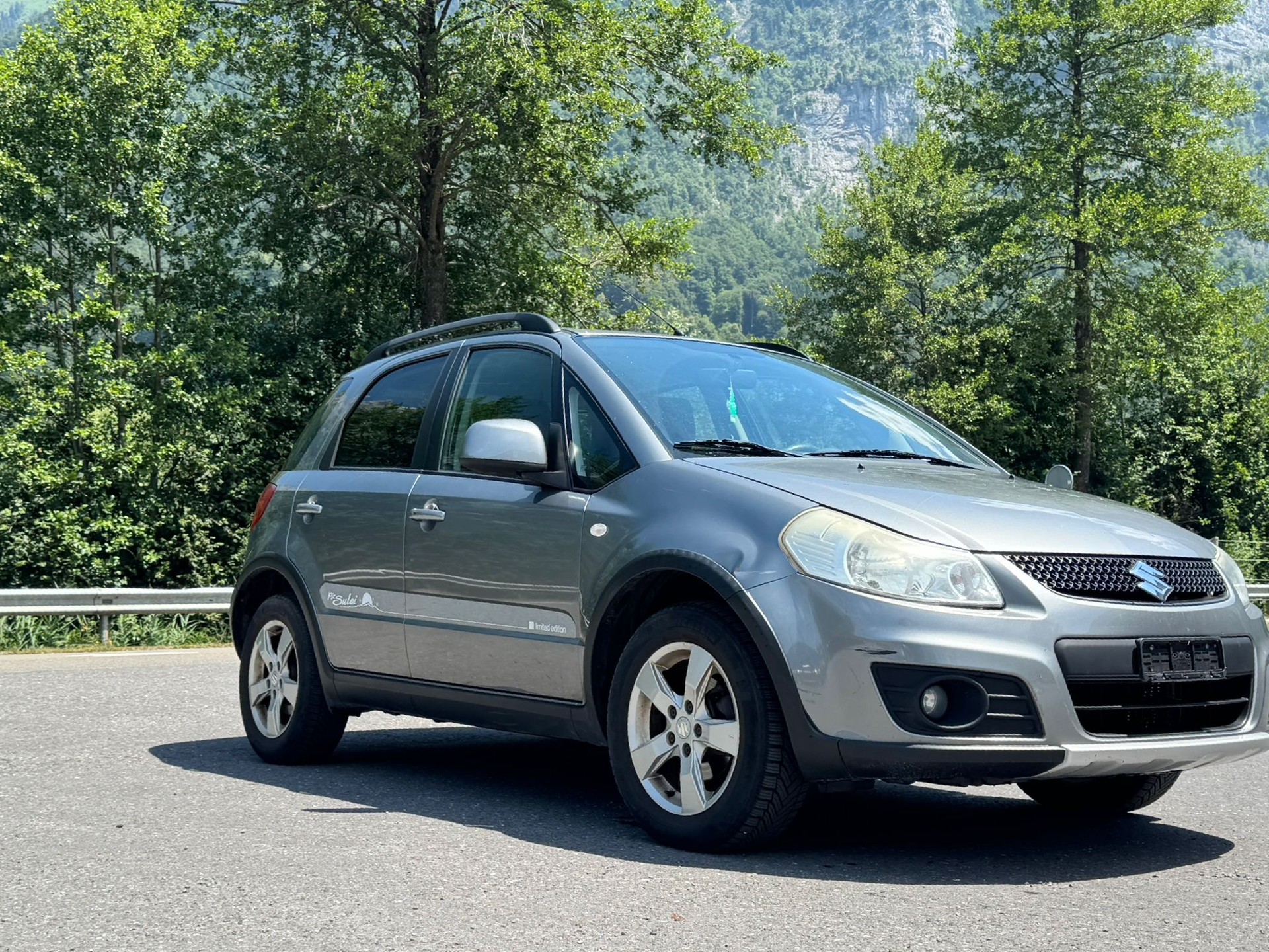 SUZUKI SX4 1.6 16V GL Top Barry 4WD-image-1