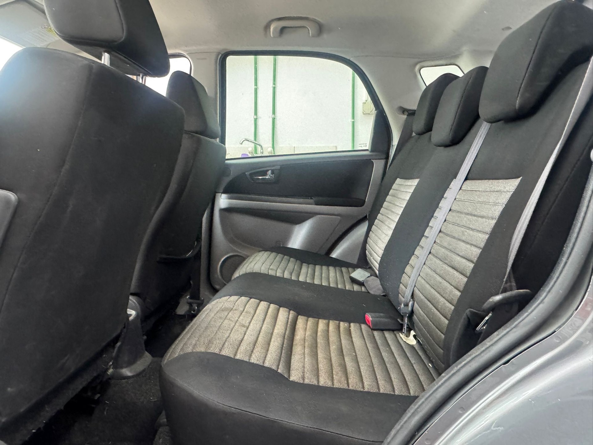 SUZUKI SX4 1.6 16V GL Top Barry 4WD-image-12