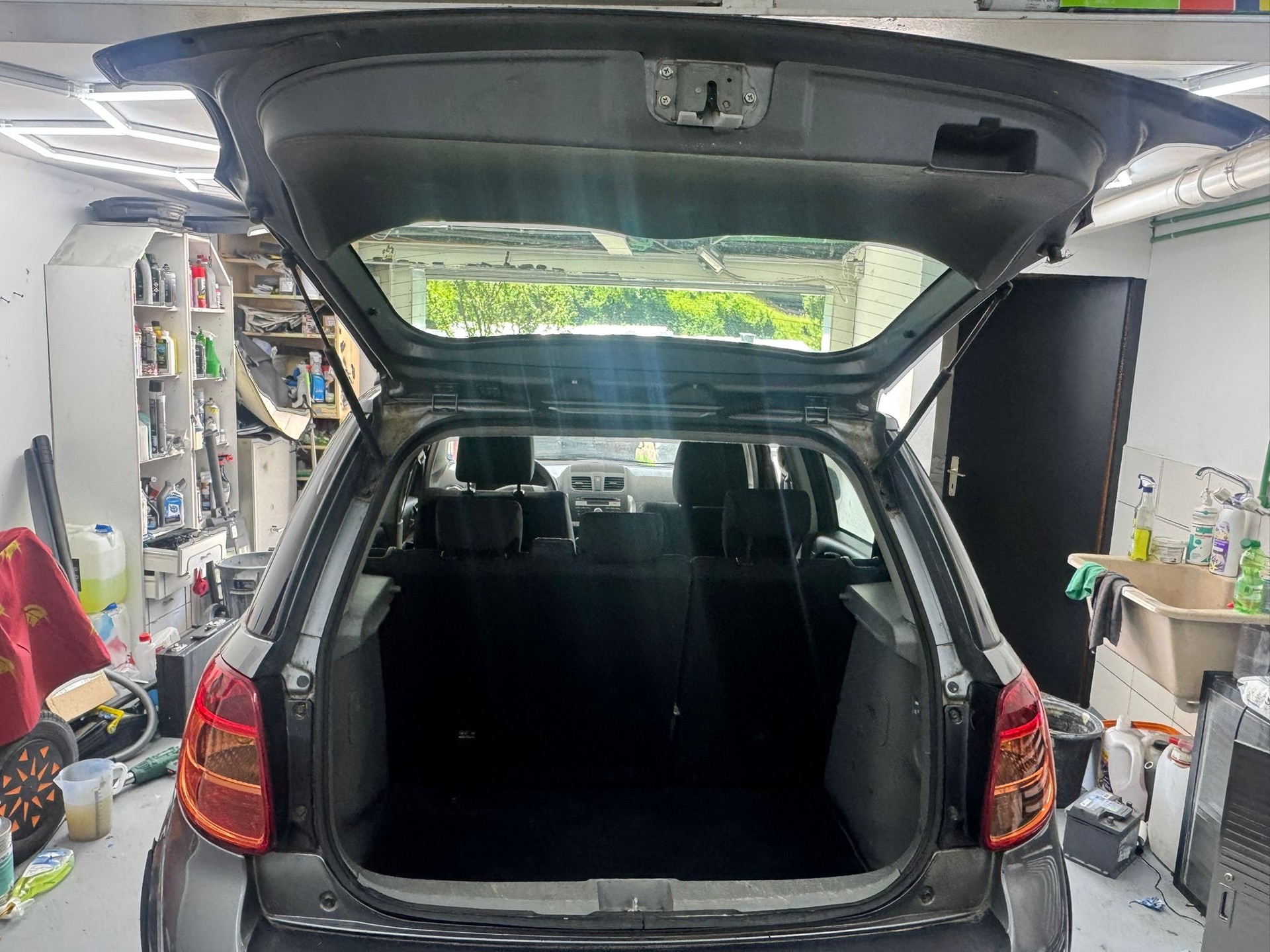 SUZUKI SX4 1.6 16V GL Top Barry 4WD-image-11