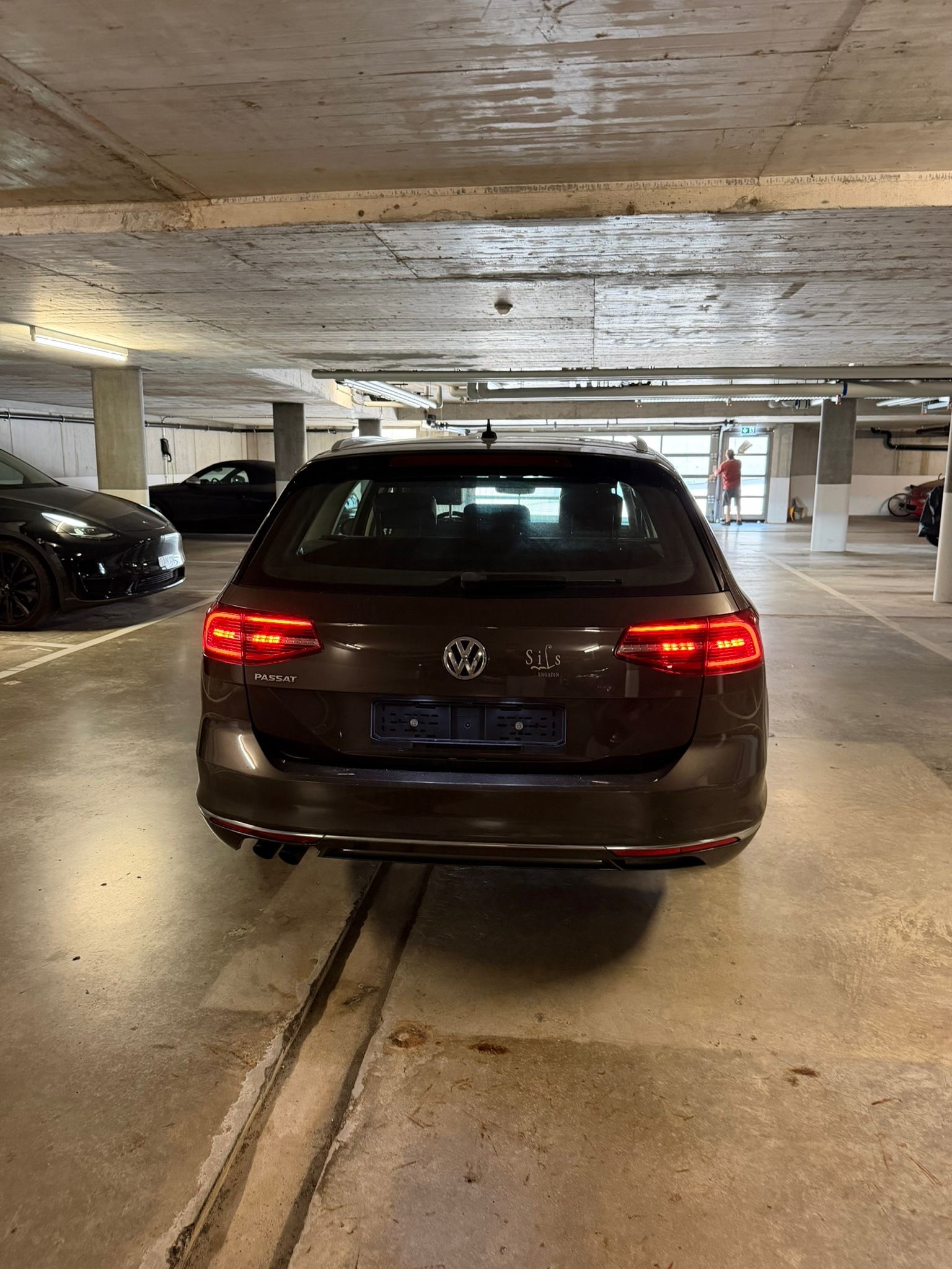 VW Passat Variant 2.0 TDI BMT Comfortline DSG 4Motion-image-2