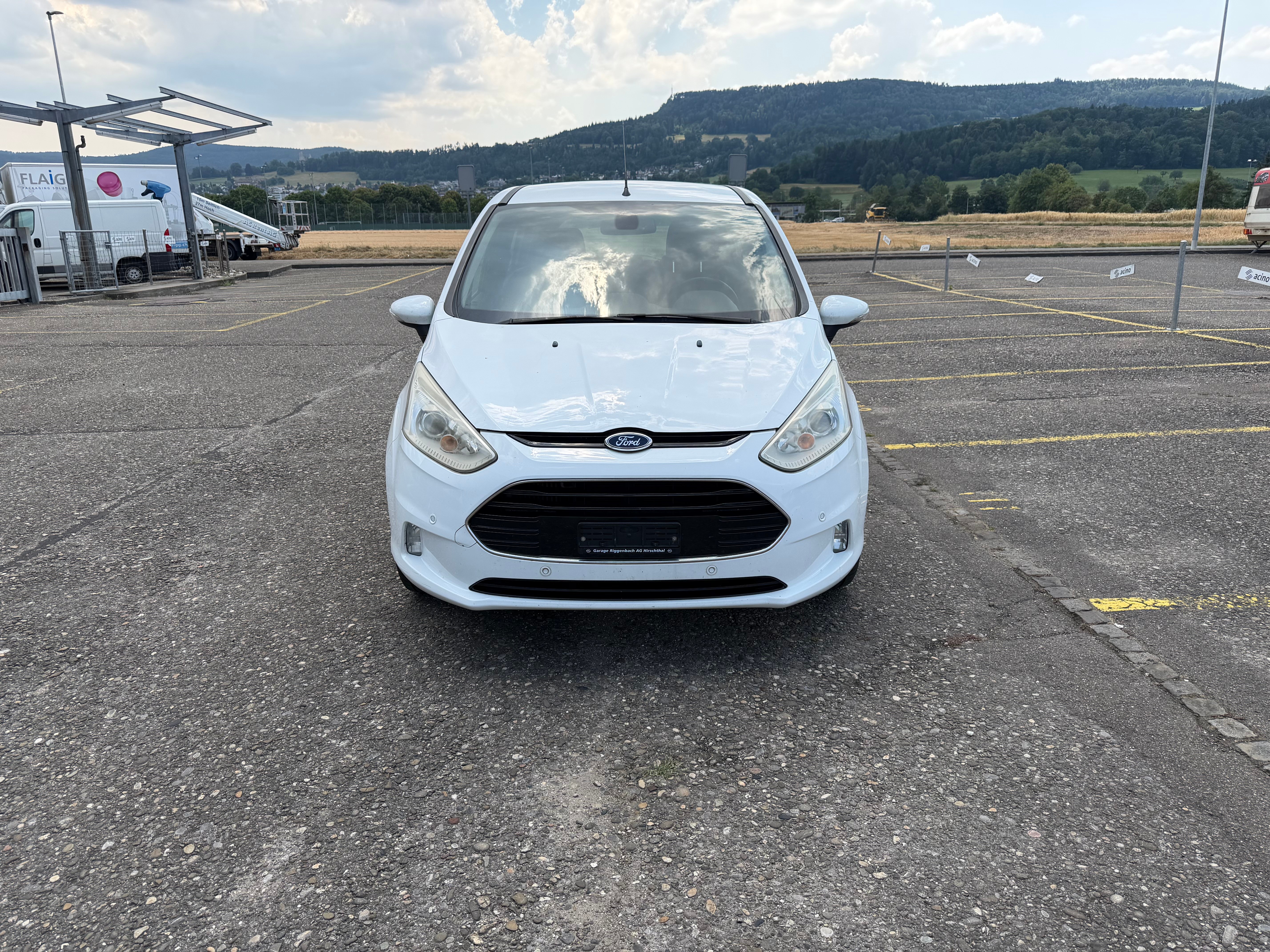 Car photo