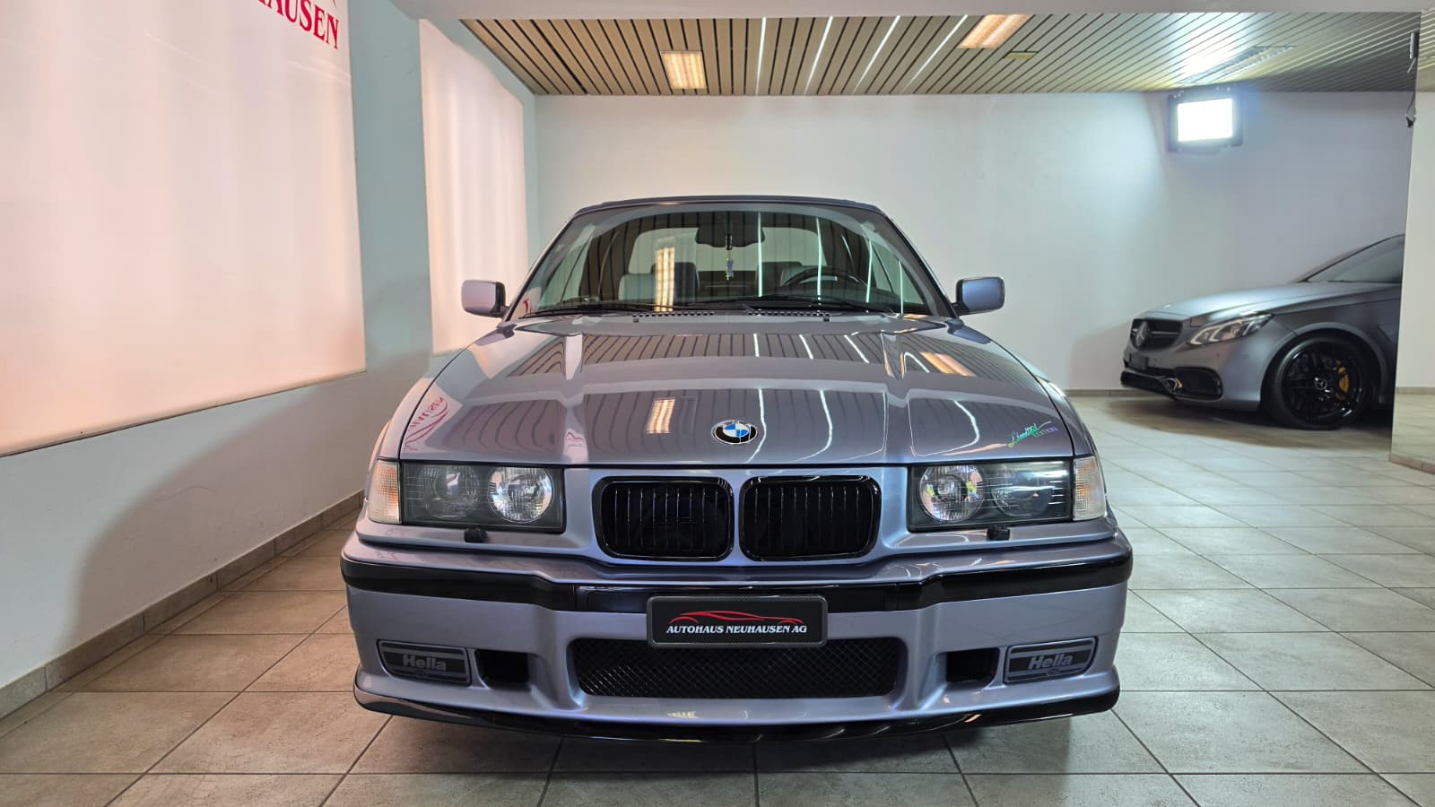 BMW E36 325i Cabrio, TOP FAHRZEUG, FRISCH AB SERVICE UND FRISCH AB MFK OPTISCH UND TECHNISCH EINWANDFREI LIEBHABER FAHRZEUG.-showroom-element-1