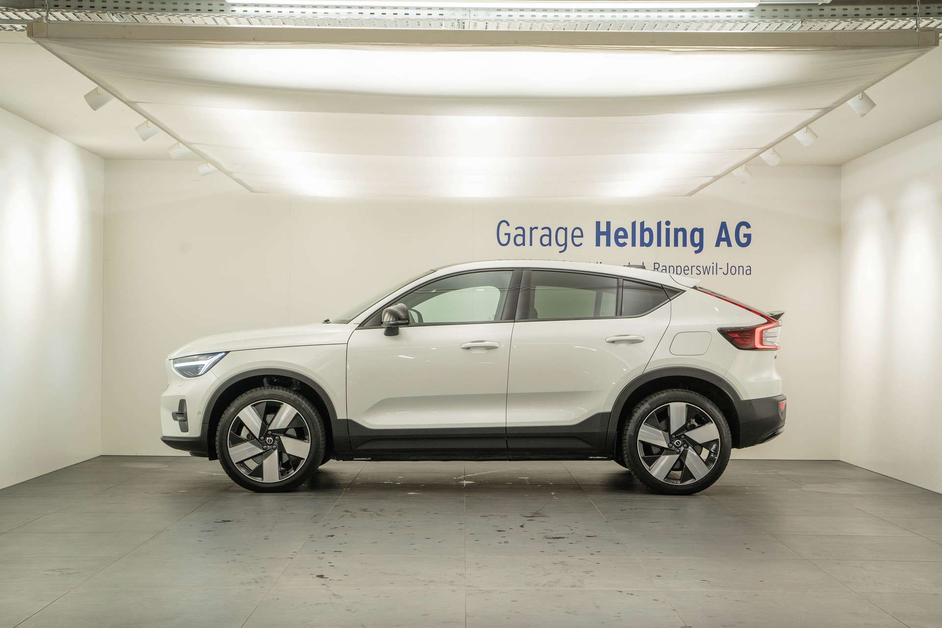 VOLVO C40 P8 Twin Recharge Ultimate AWD-image-2