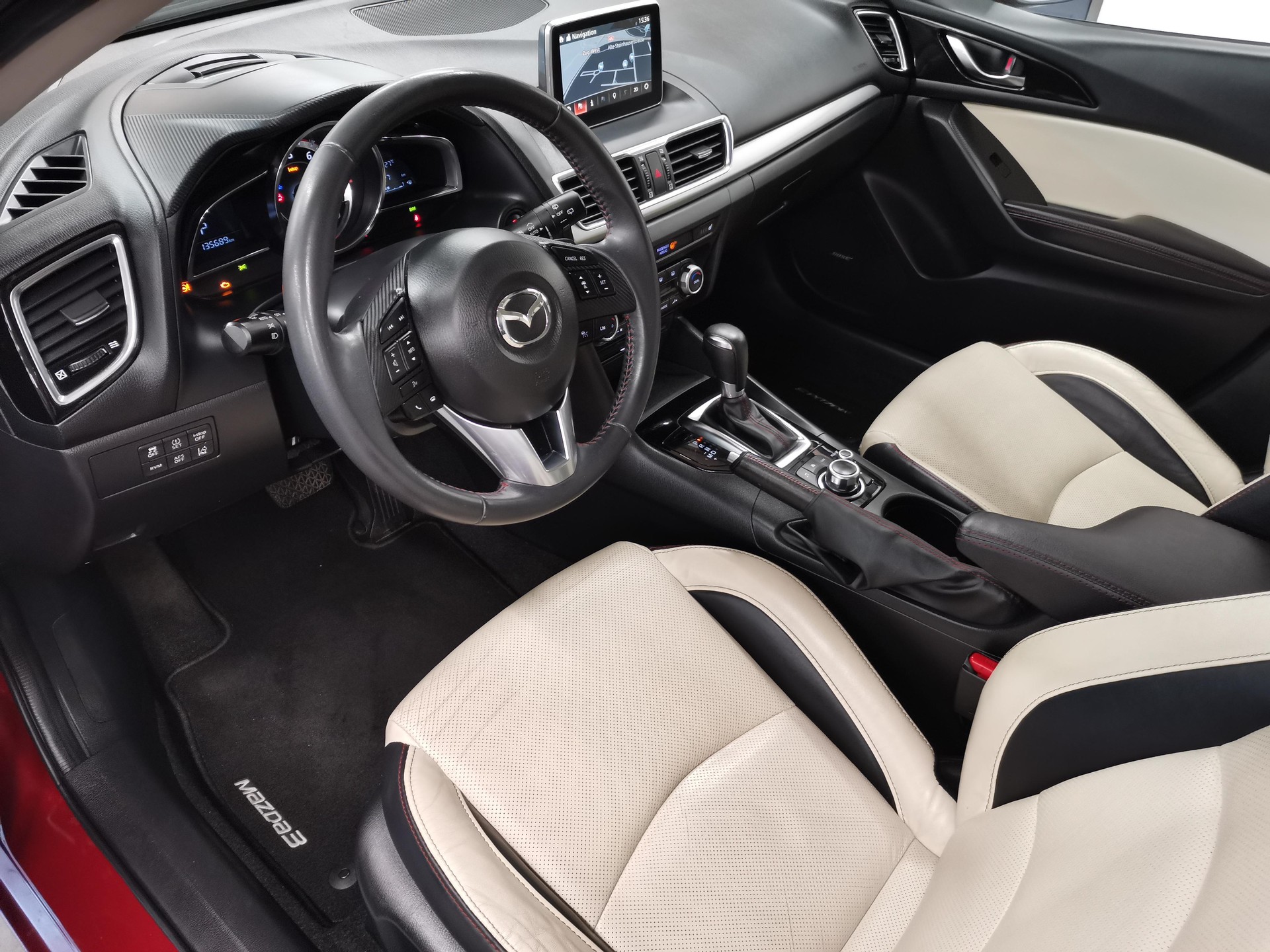 MAZDA 3 2.0 120 Revolution-image-5