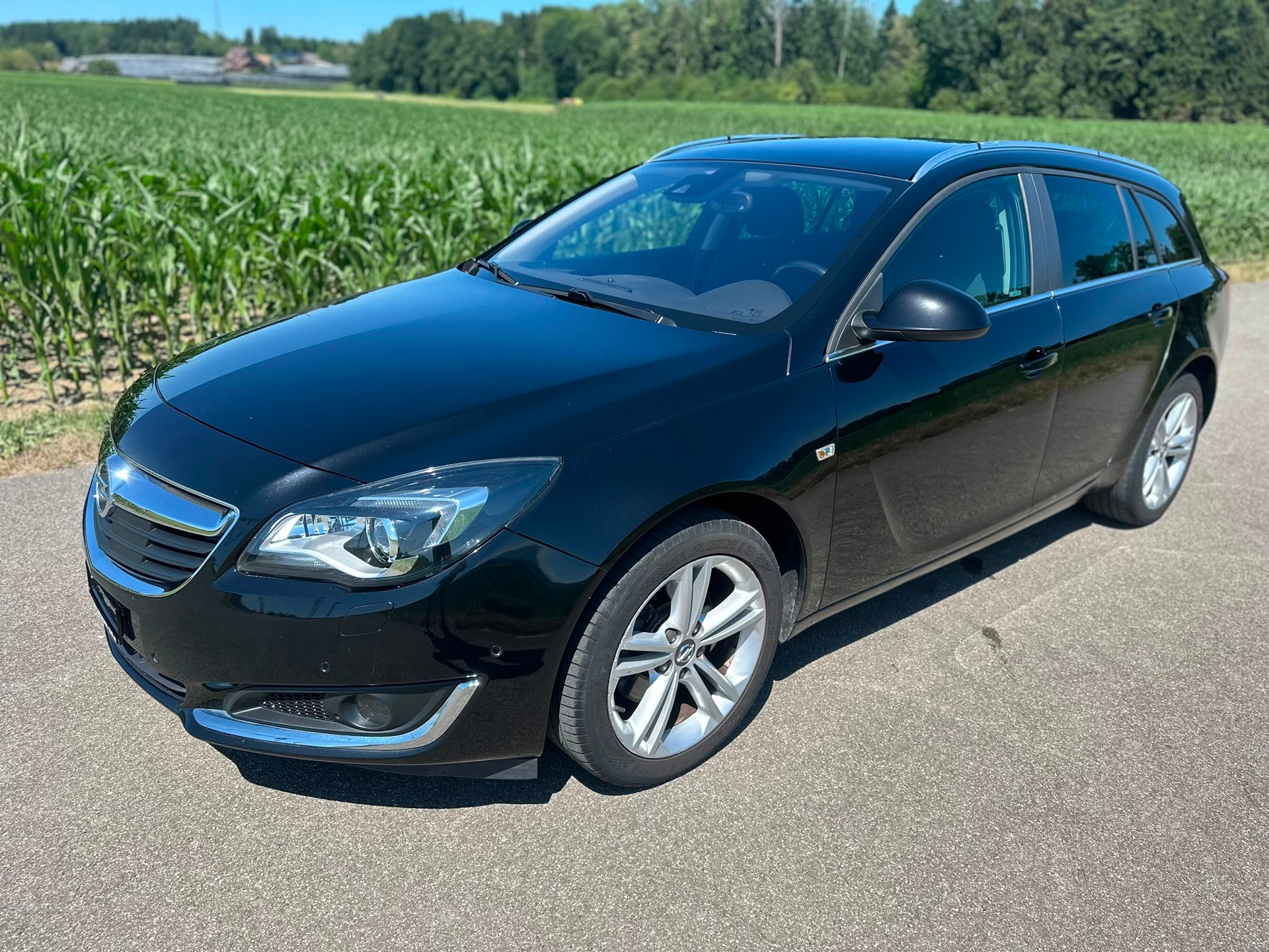 OPEL Insignia Sports Tourer 2.0 CDTI Edition 4WD Aut.-image-1