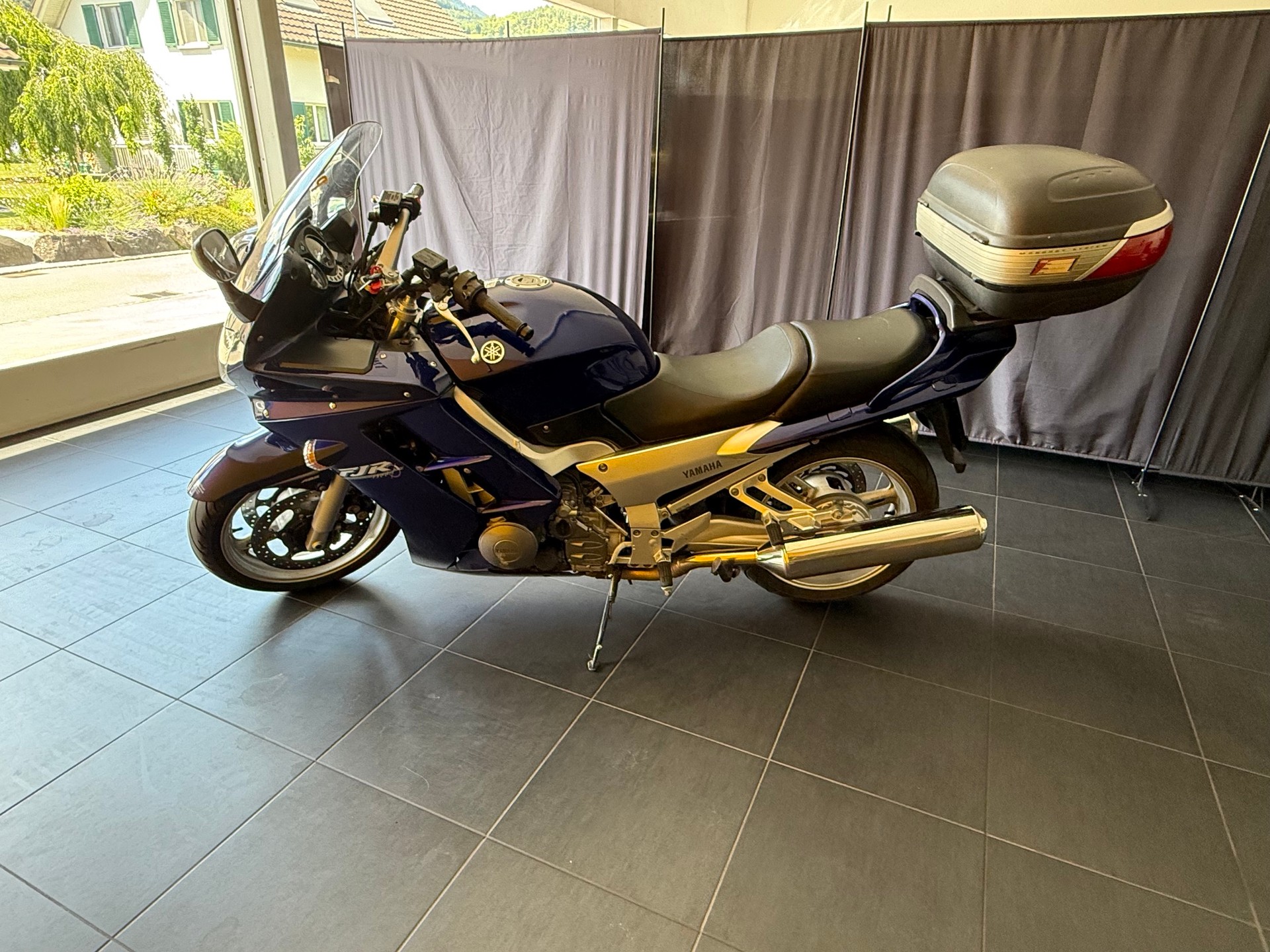 YAMAHA FJR 1300 ABS-image-3