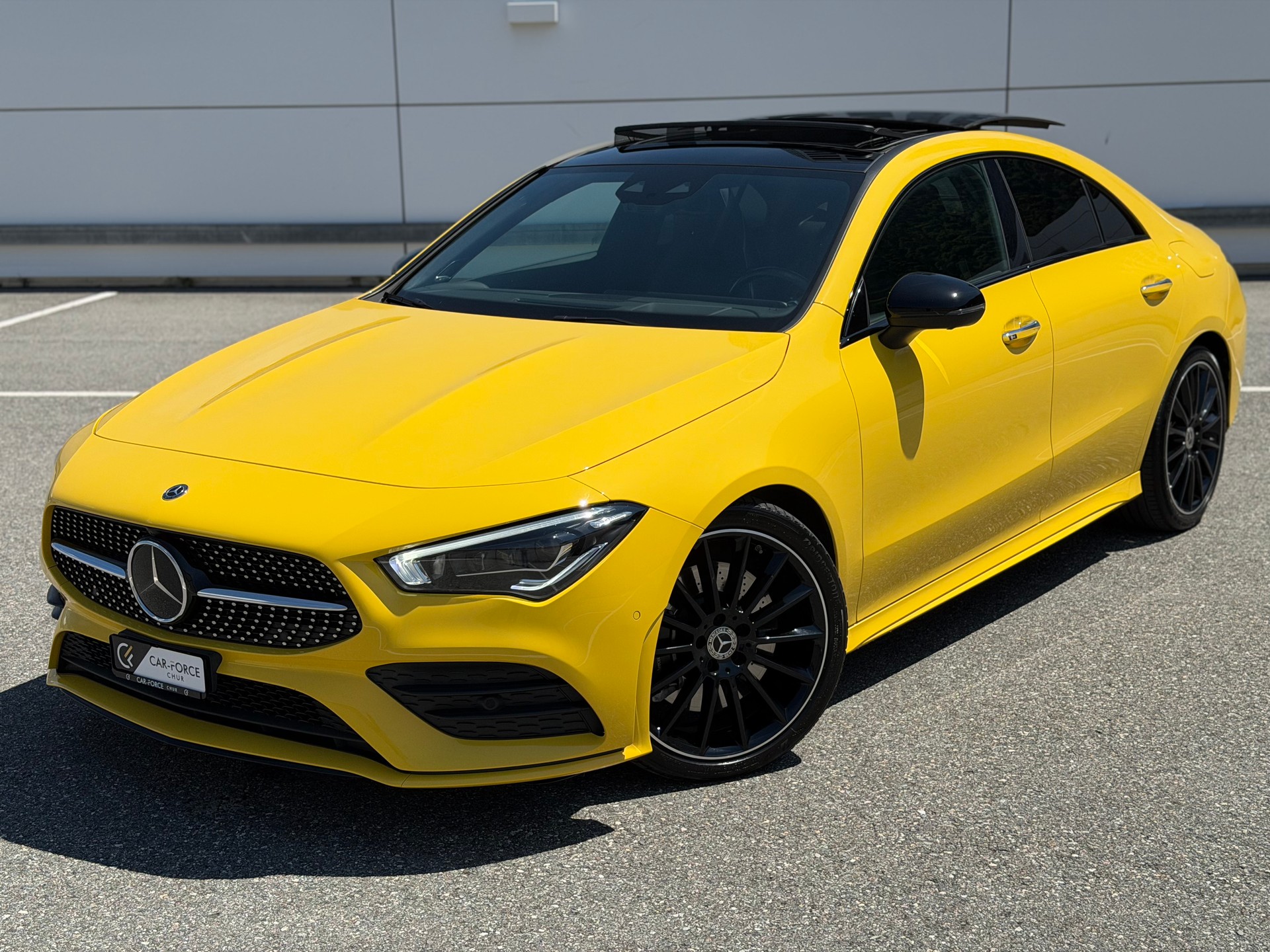 MERCEDES-BENZ CLA 250 4Matic AMG Line 7G-DCT *SONDERLACKIERUNG SUN-YELLOW*