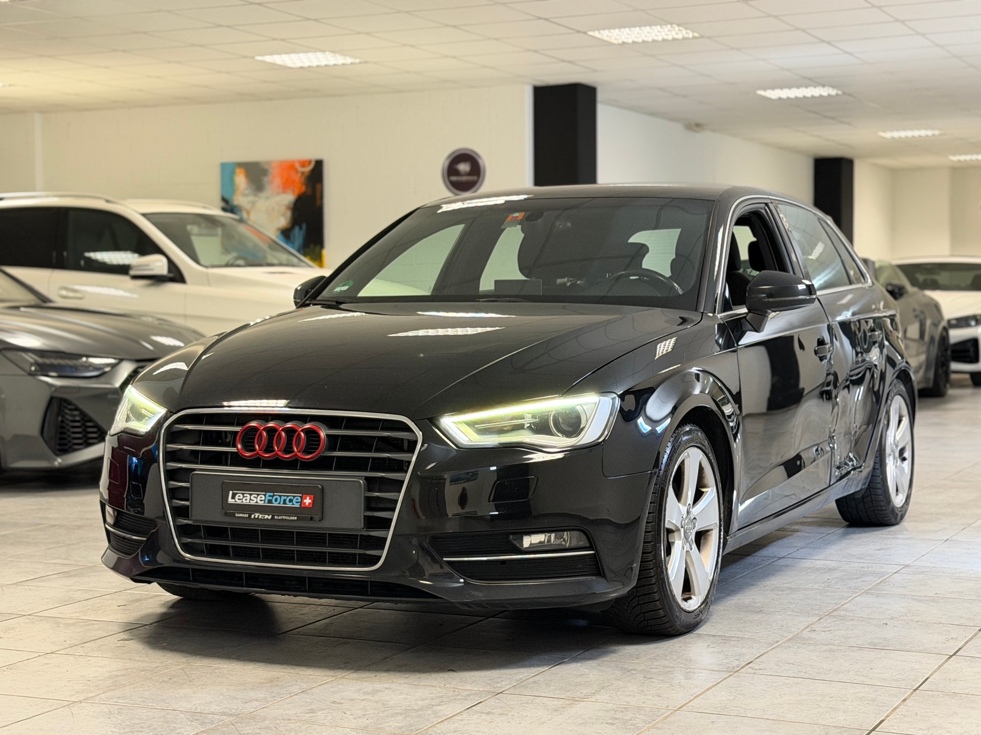 AUDI A3 Sportback 1.4 TFSI Ambition S-tronic-image-0