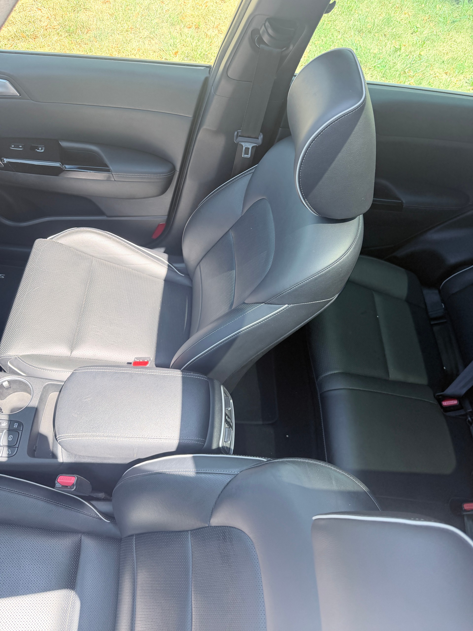 KIA Sportage 1.6 T-GDi Style GT Line 4WD Automat-image-6