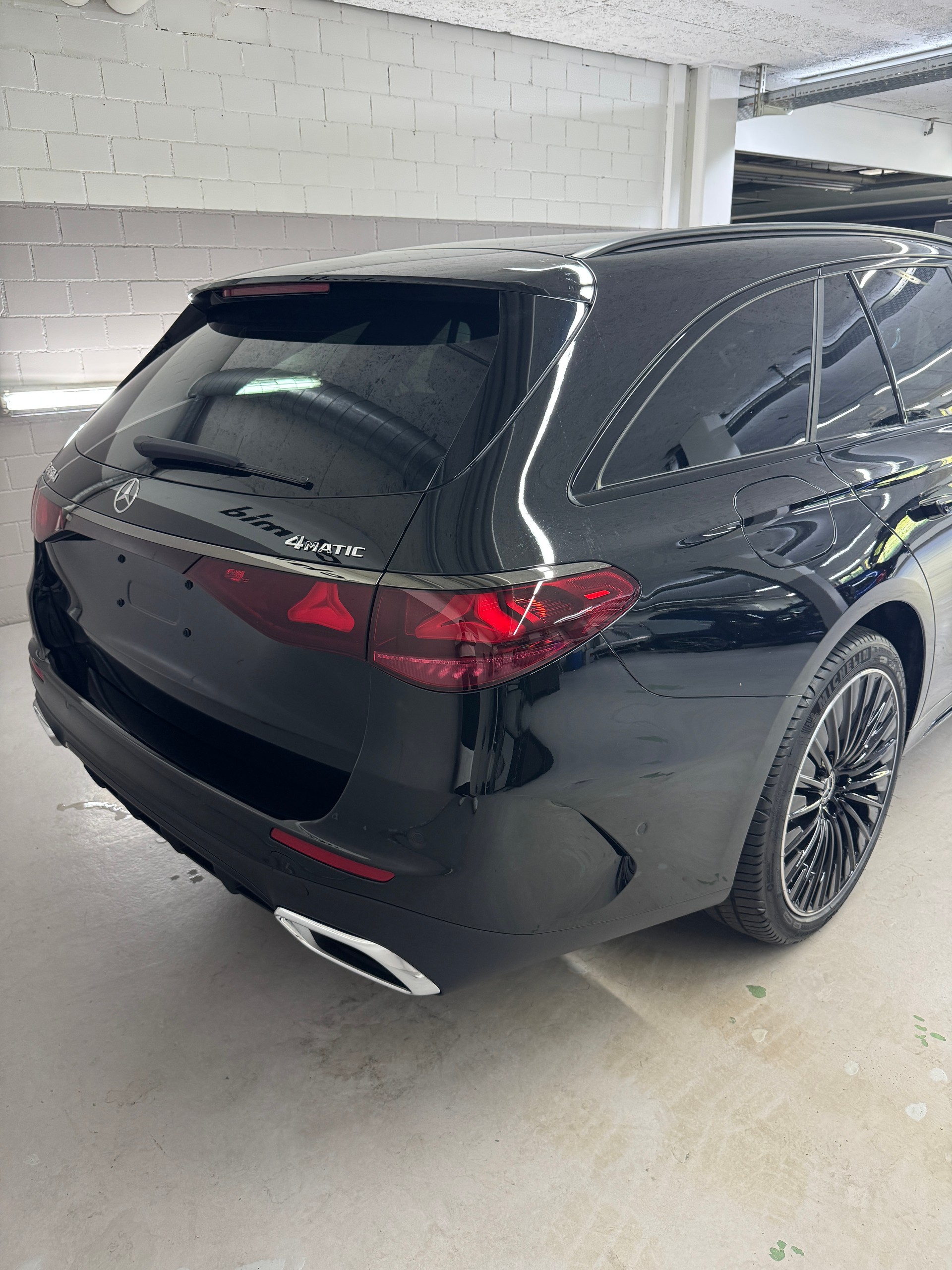 MERCEDES-BENZ E 450 d 4MATIC T-Modell-image-5