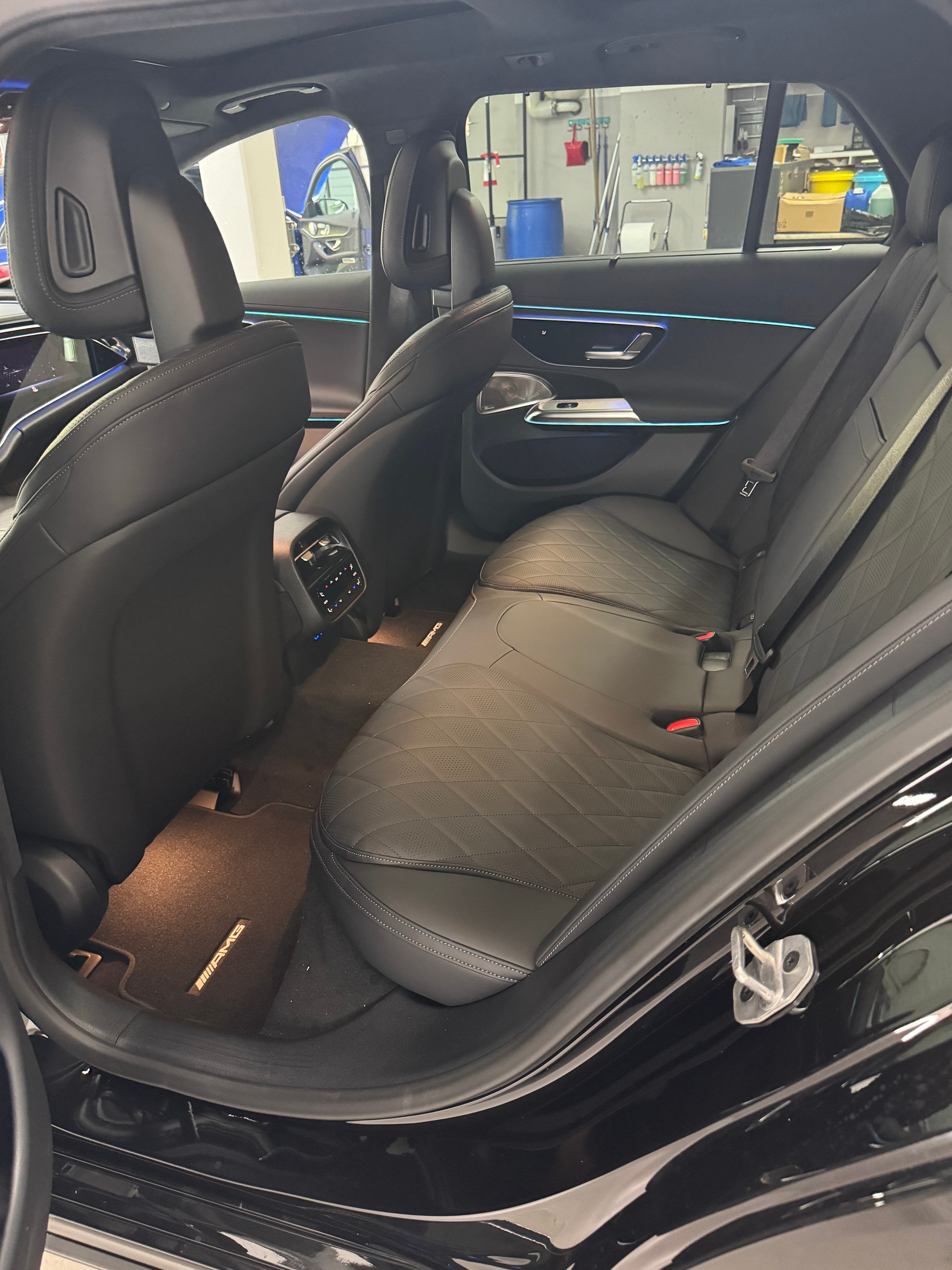 MERCEDES-BENZ E 450 d 4MATIC T-Modell-image-11