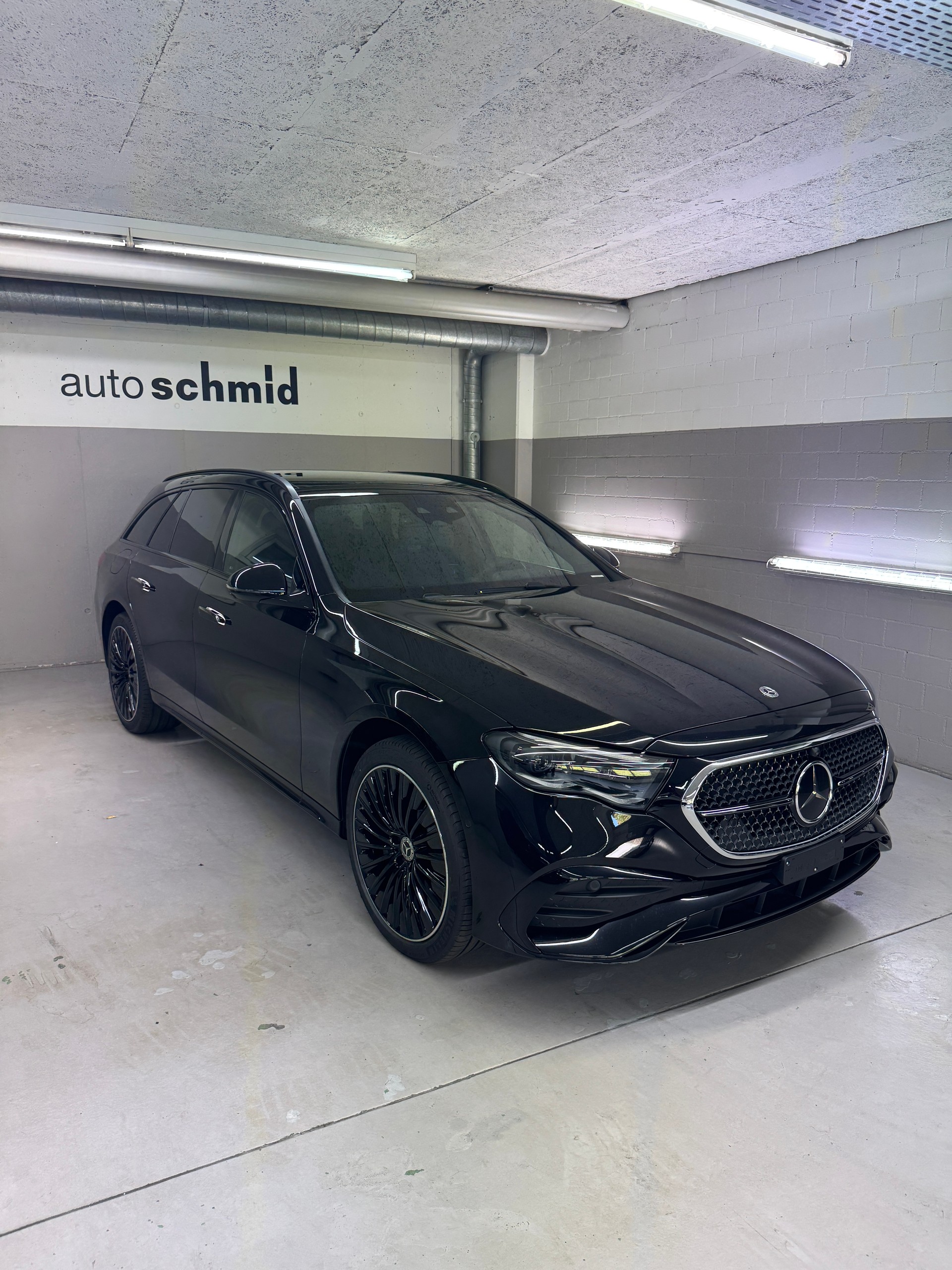MERCEDES-BENZ E 450 d 4MATIC T-Modell-image-0