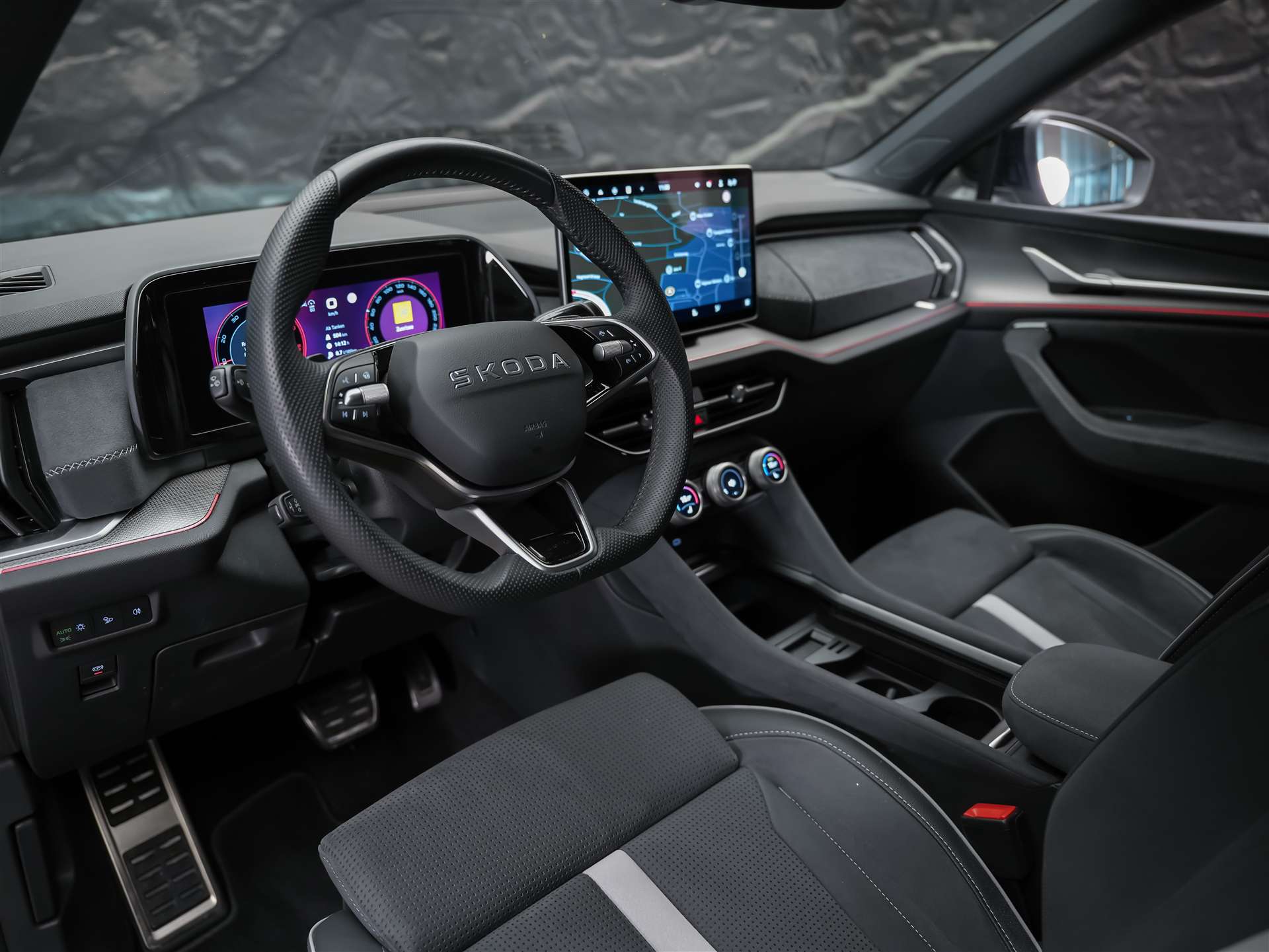 SKODA Kodiaq 2.0 TDI Sportline 4x4 *Werksgarantie*Abstandsregler*Matrix LED Scheinwerfer*-image-7