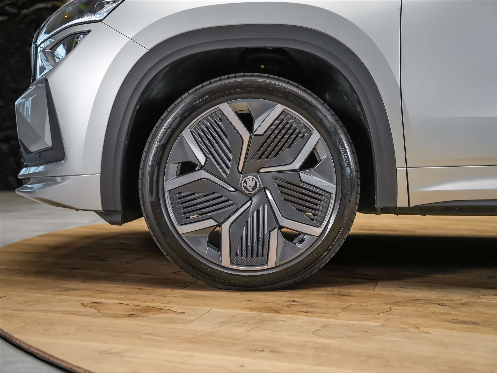 SKODA Kodiaq 2.0 TDI Sportline 4x4 *Werksgarantie*Abstandsregler*Matrix LED Scheinwerfer*-image-16