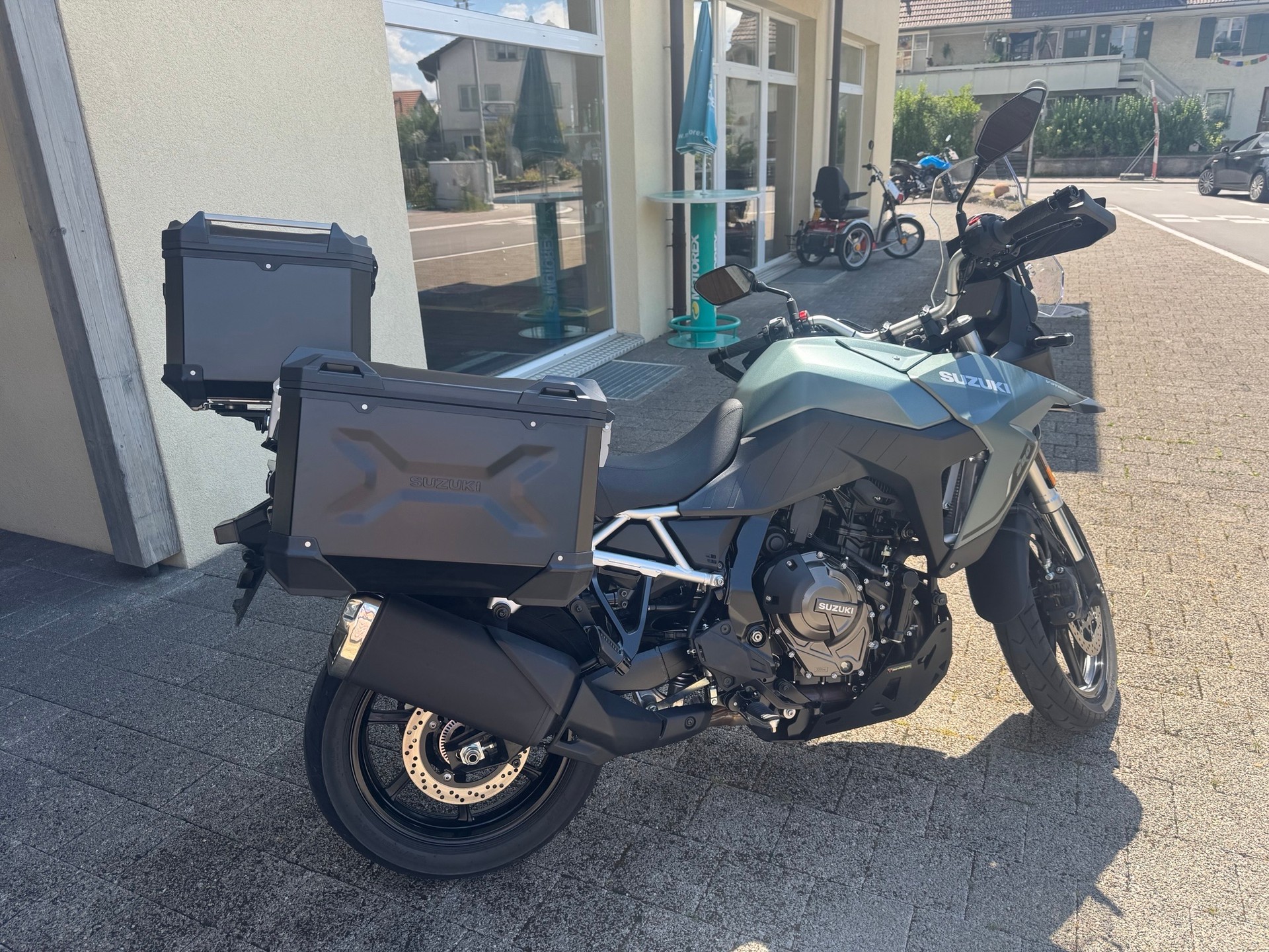 SUZUKI DL 800 DE BIG-image-2