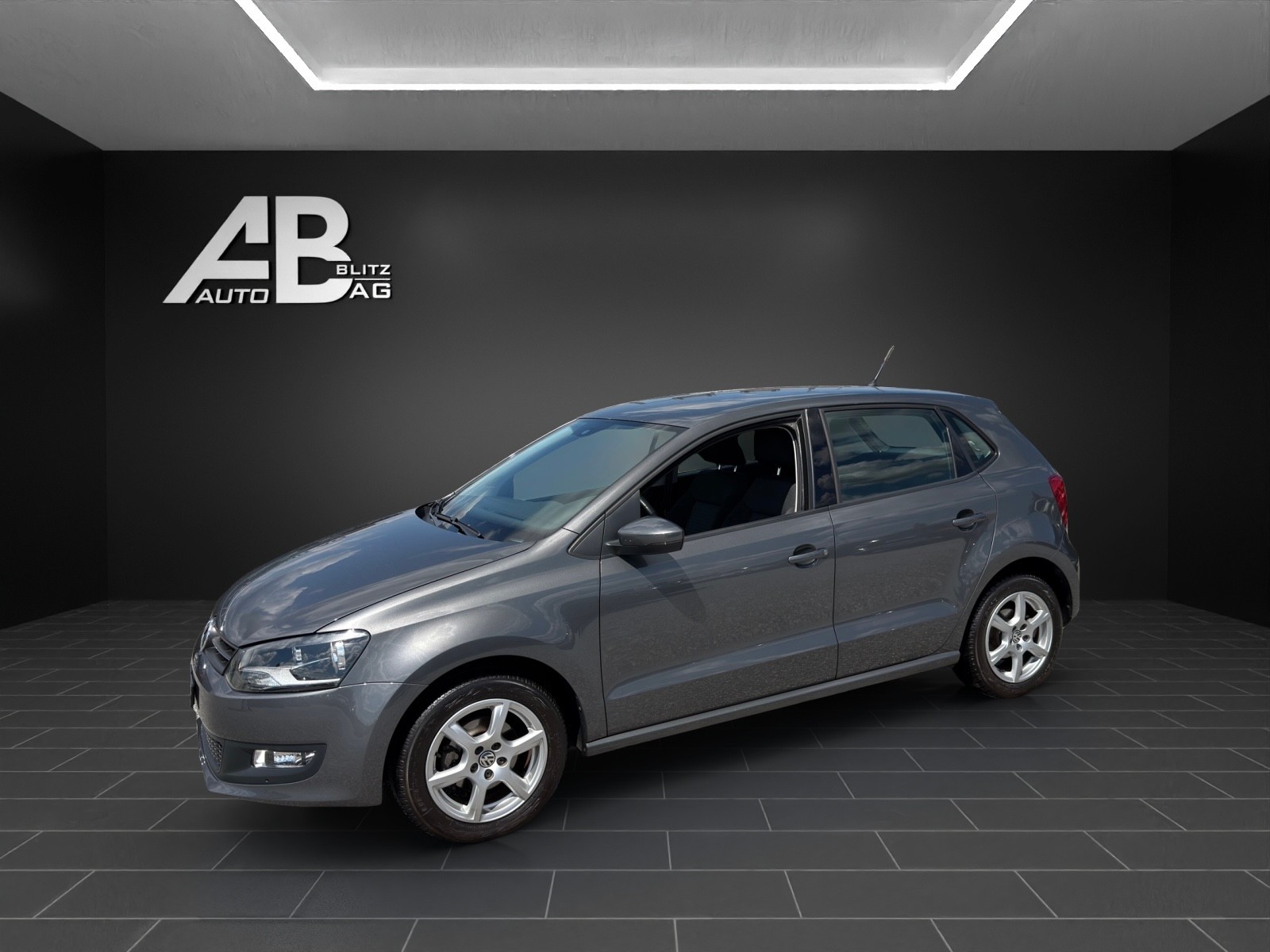 VW Polo 1.2 TSI Comfortline DSG mit 105 PS-showroom-element-1