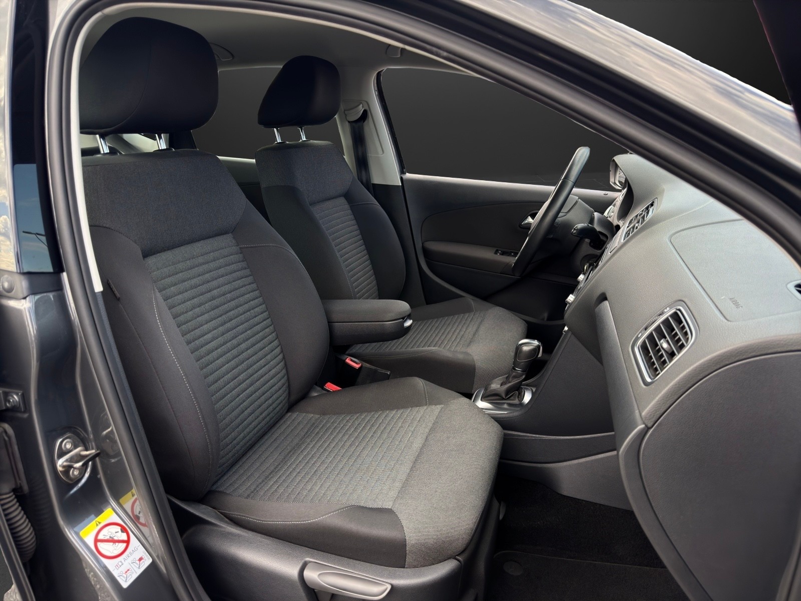 VW Polo 1.2 TSI Comfortline DSG mit 105 PS-image-8