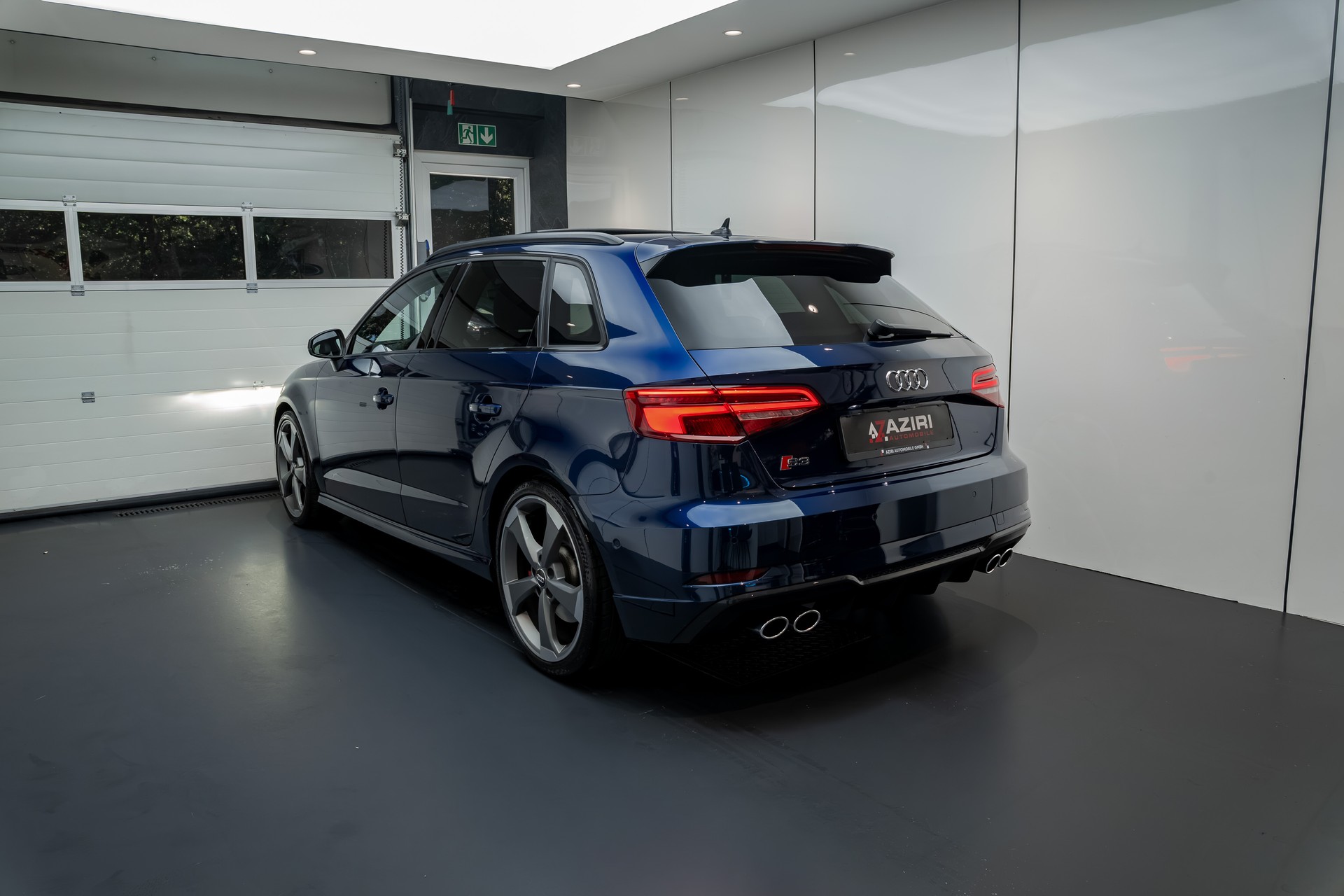 AUDI S3 Sportback 2.0 TFSI quattro S-tronic-image-5