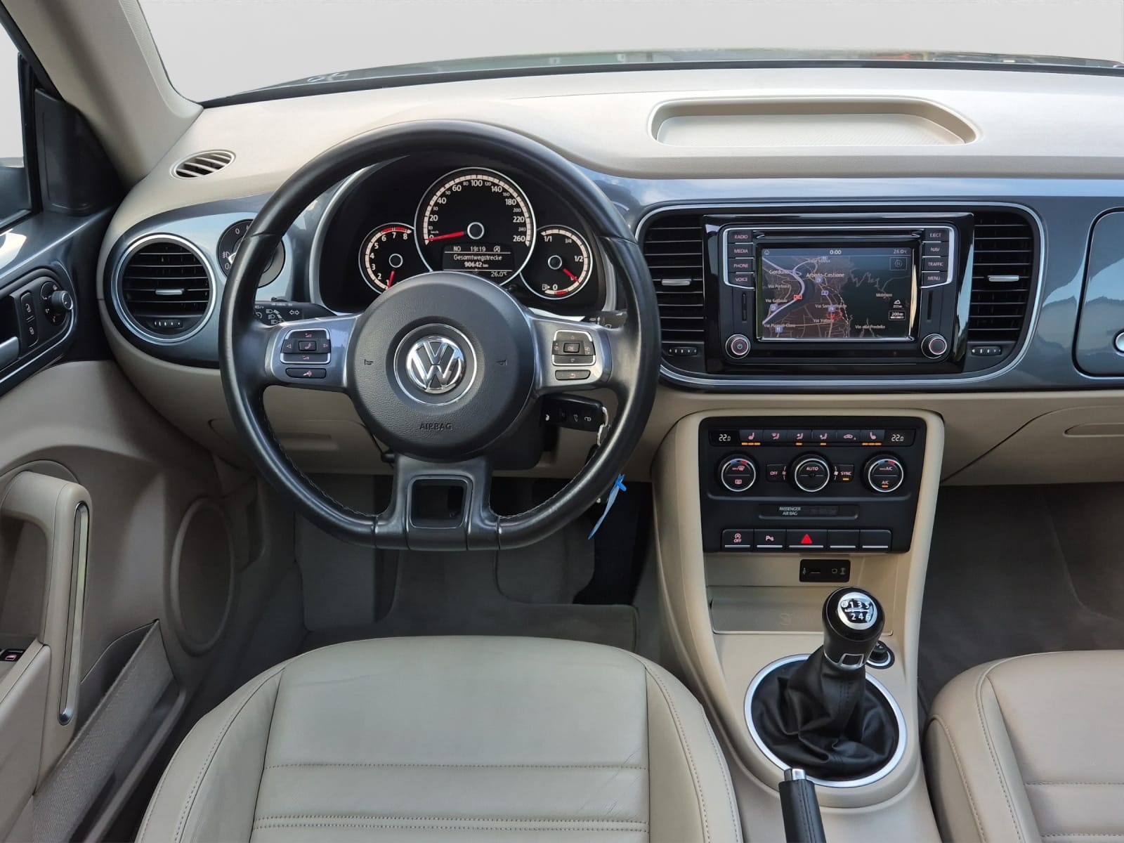 VW Beetle 1.2 TSI BMT Design-image-10