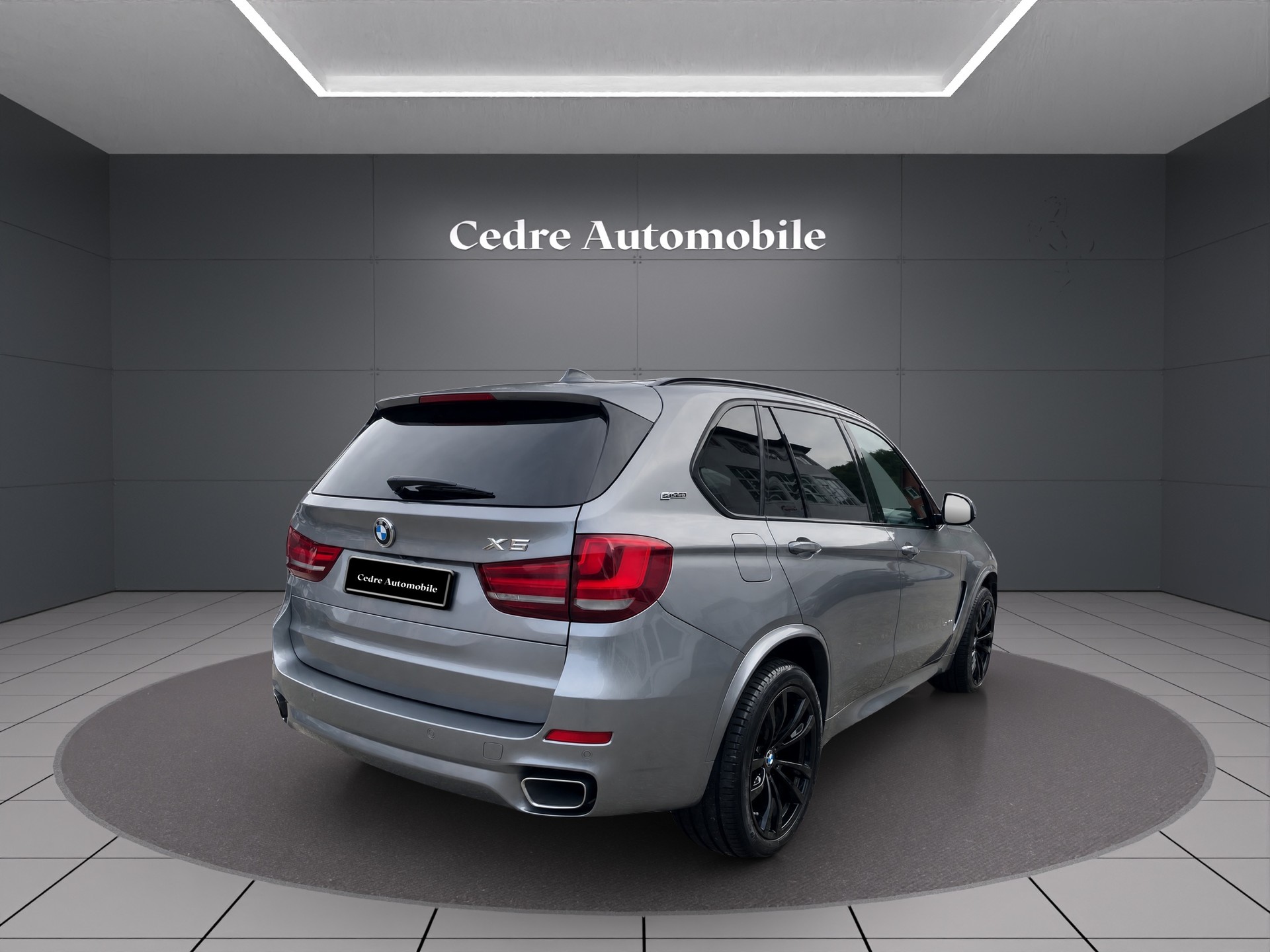 BMW X5 xDrive 40e iPerformance Pure M Sport Steptronic-image-3