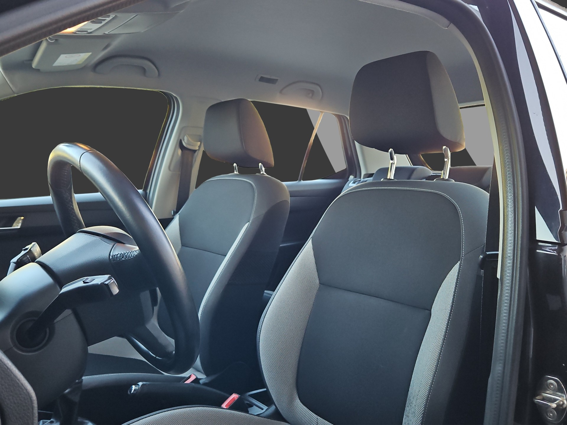 SKODA Fabia 1.2 TSI Ambition-image-12