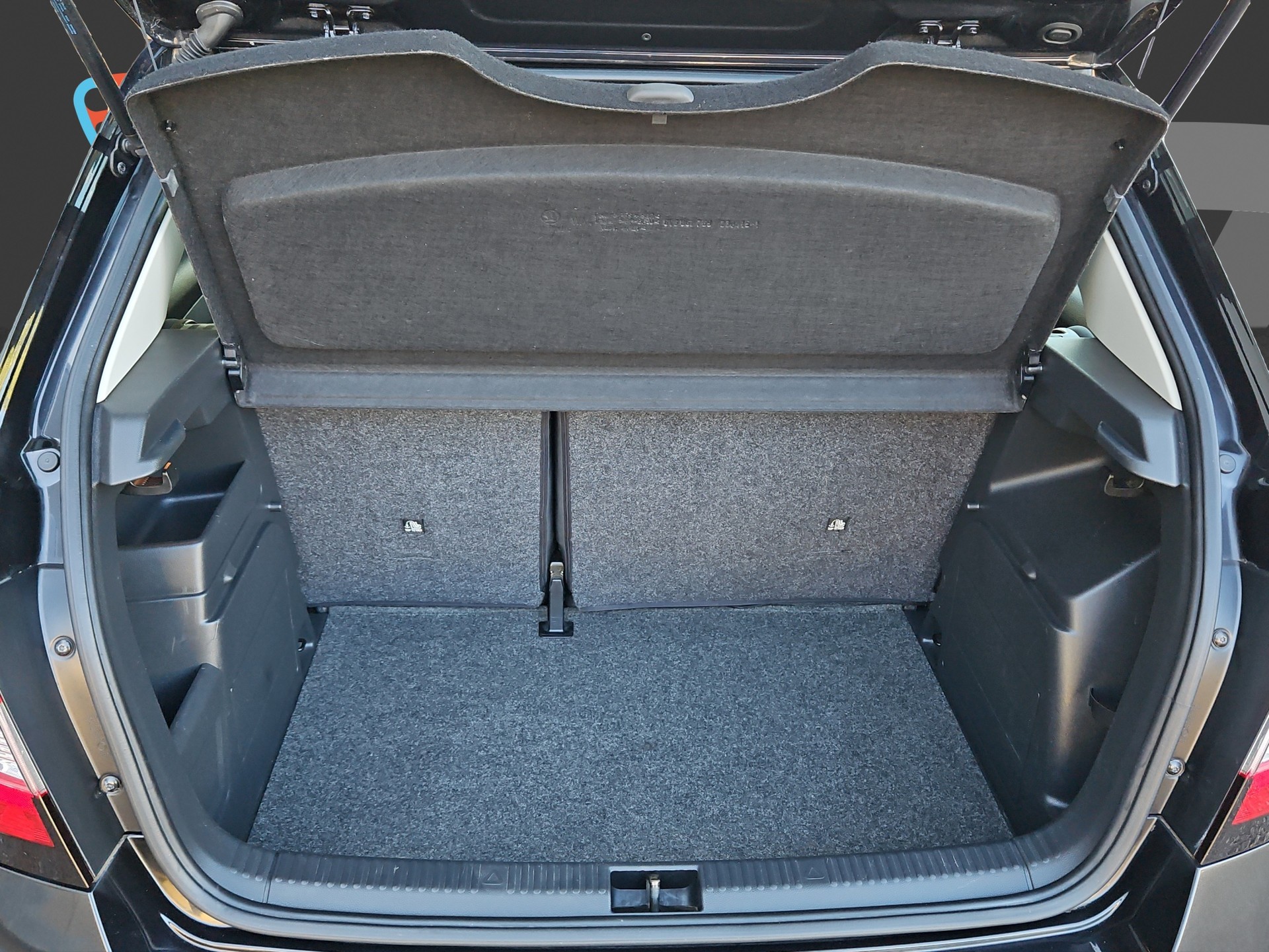 SKODA Fabia 1.2 TSI Ambition-image-9