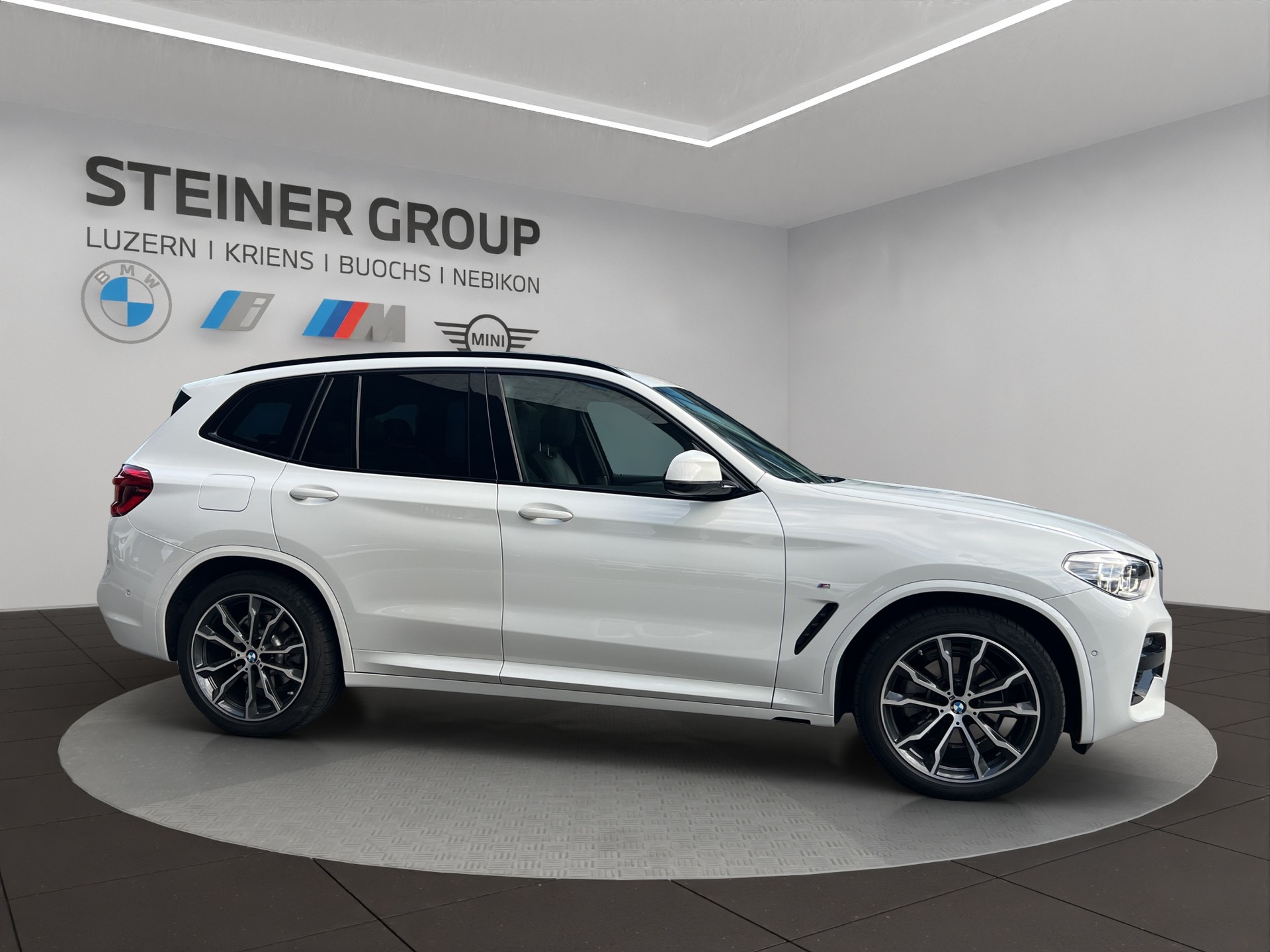 BMW X3 xDrive 48V 20d Pure M Sport Steptronic-showroom-element-3