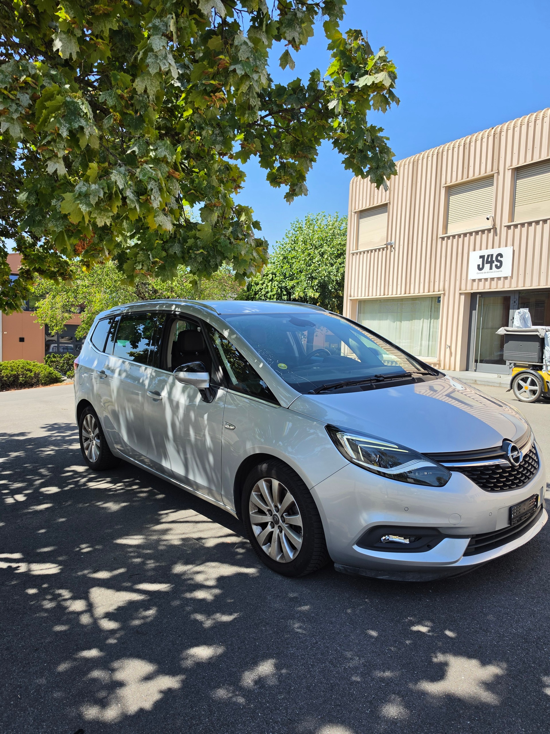 OPEL Zafira 2.0 CDTi Enjoy-image-8