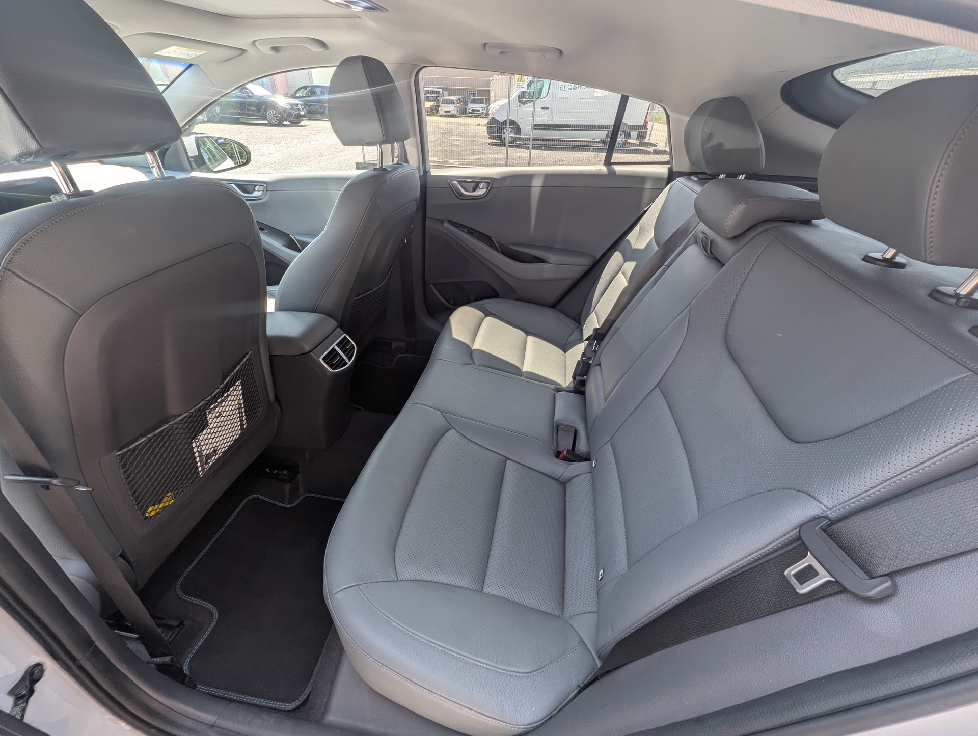 HYUNDAI 38,3 kWh Electric Vertex-image-3