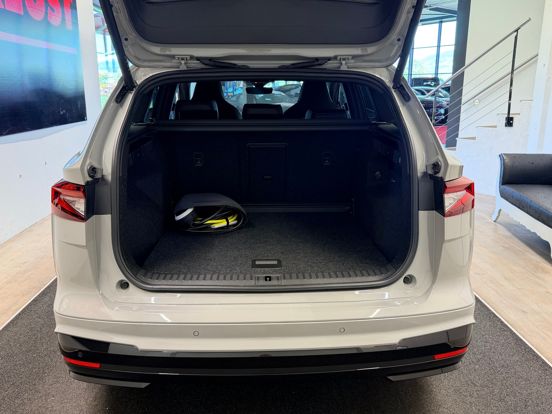 SKODA Enyaq 85x Sportline 4x4-image-9