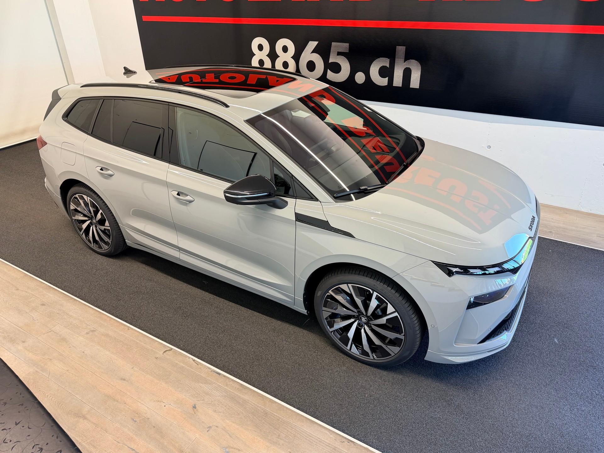 SKODA Enyaq 85x Sportline 4x4-image-4