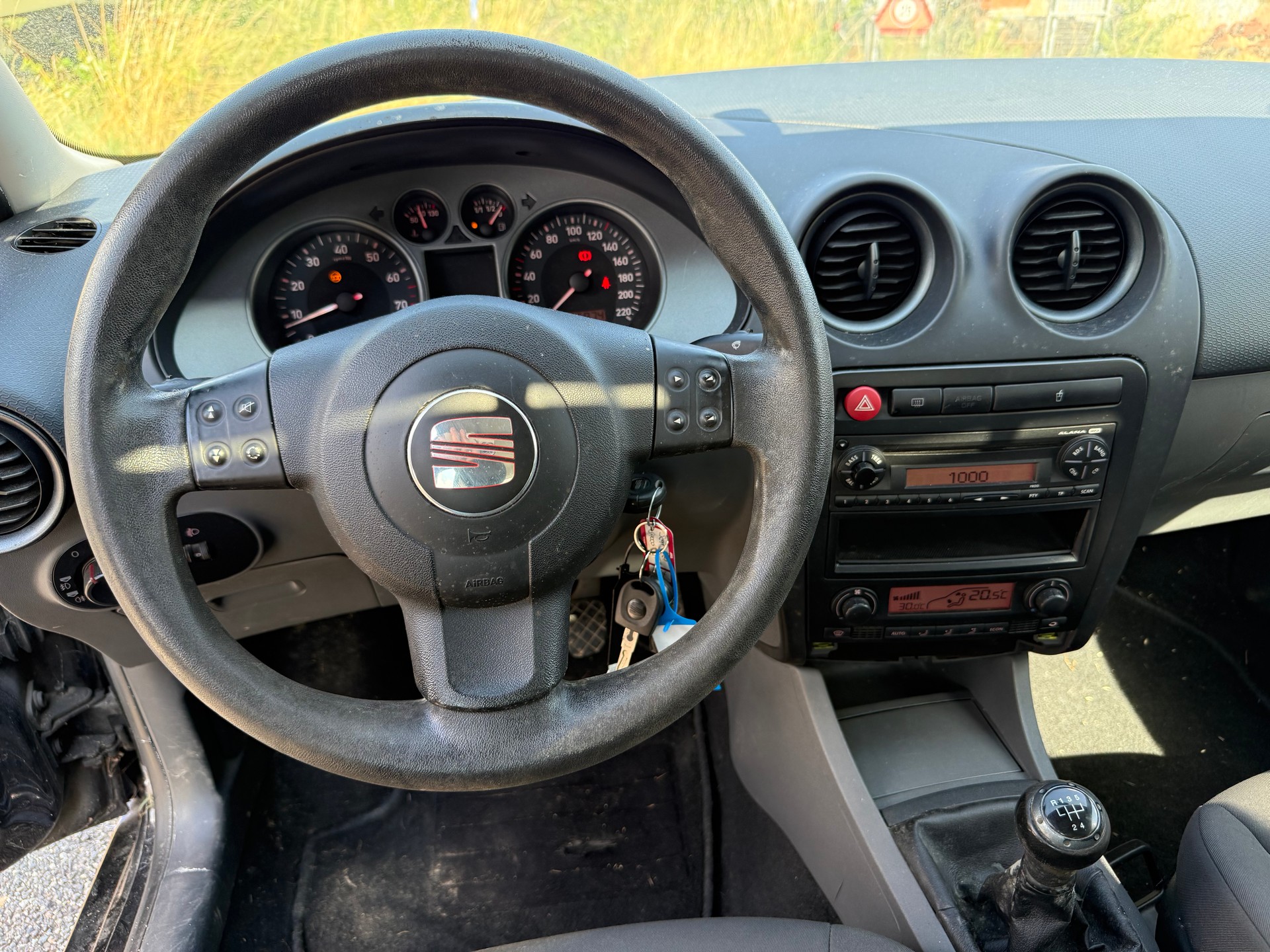 SEAT Ibiza 1.4 16V Stylance-image-5