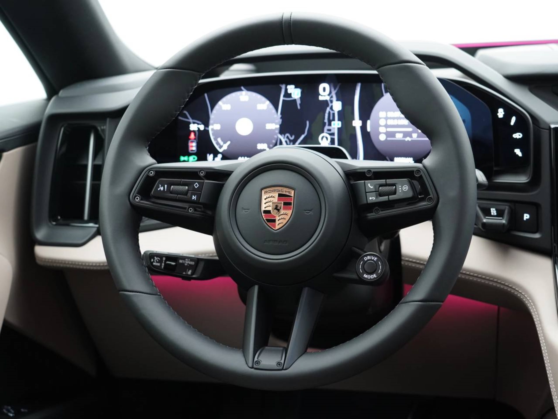 PORSCHE Cayenne S Coupé Electric-image-15