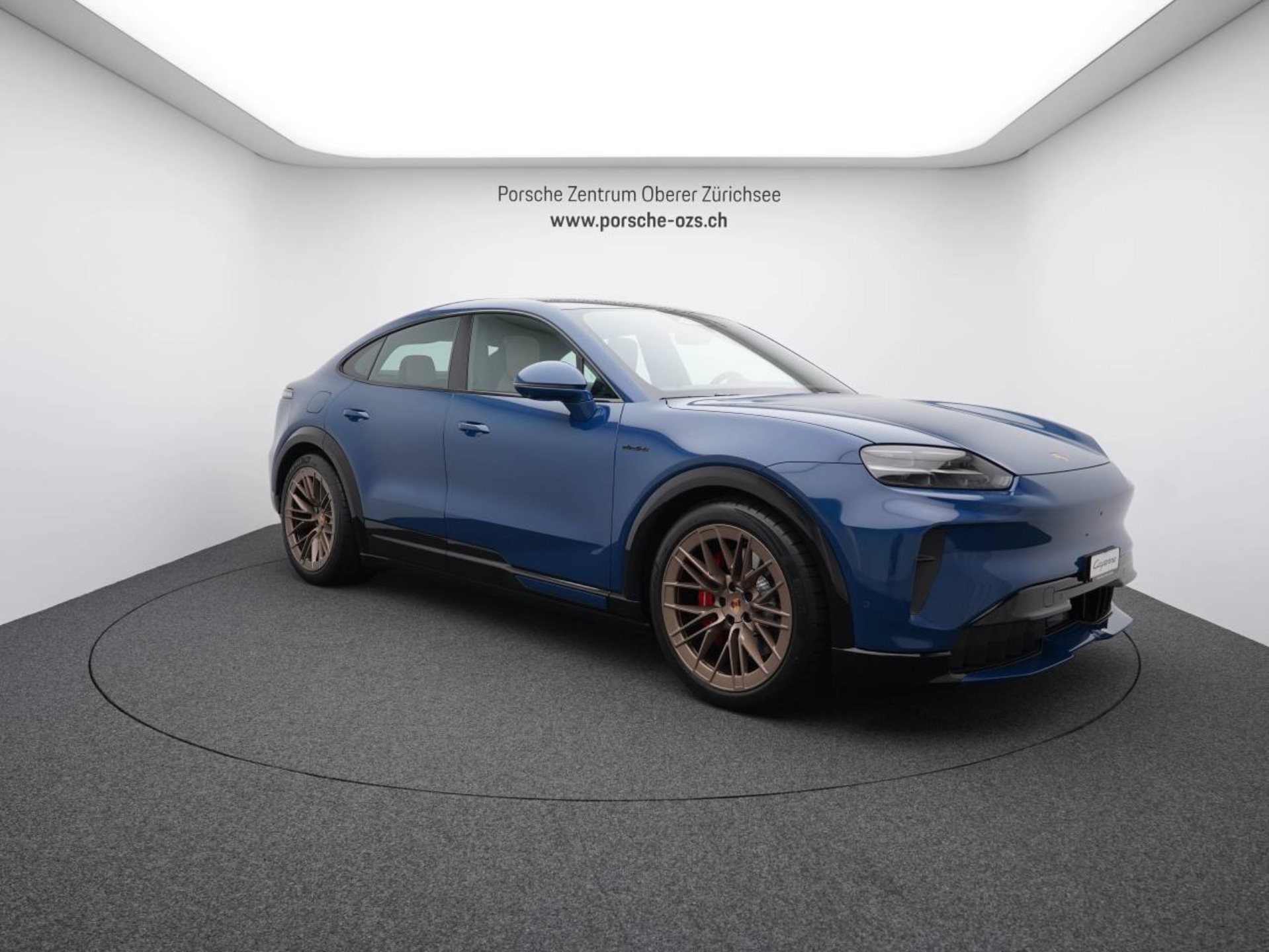 PORSCHE Cayenne S Coupé Electric-image-8