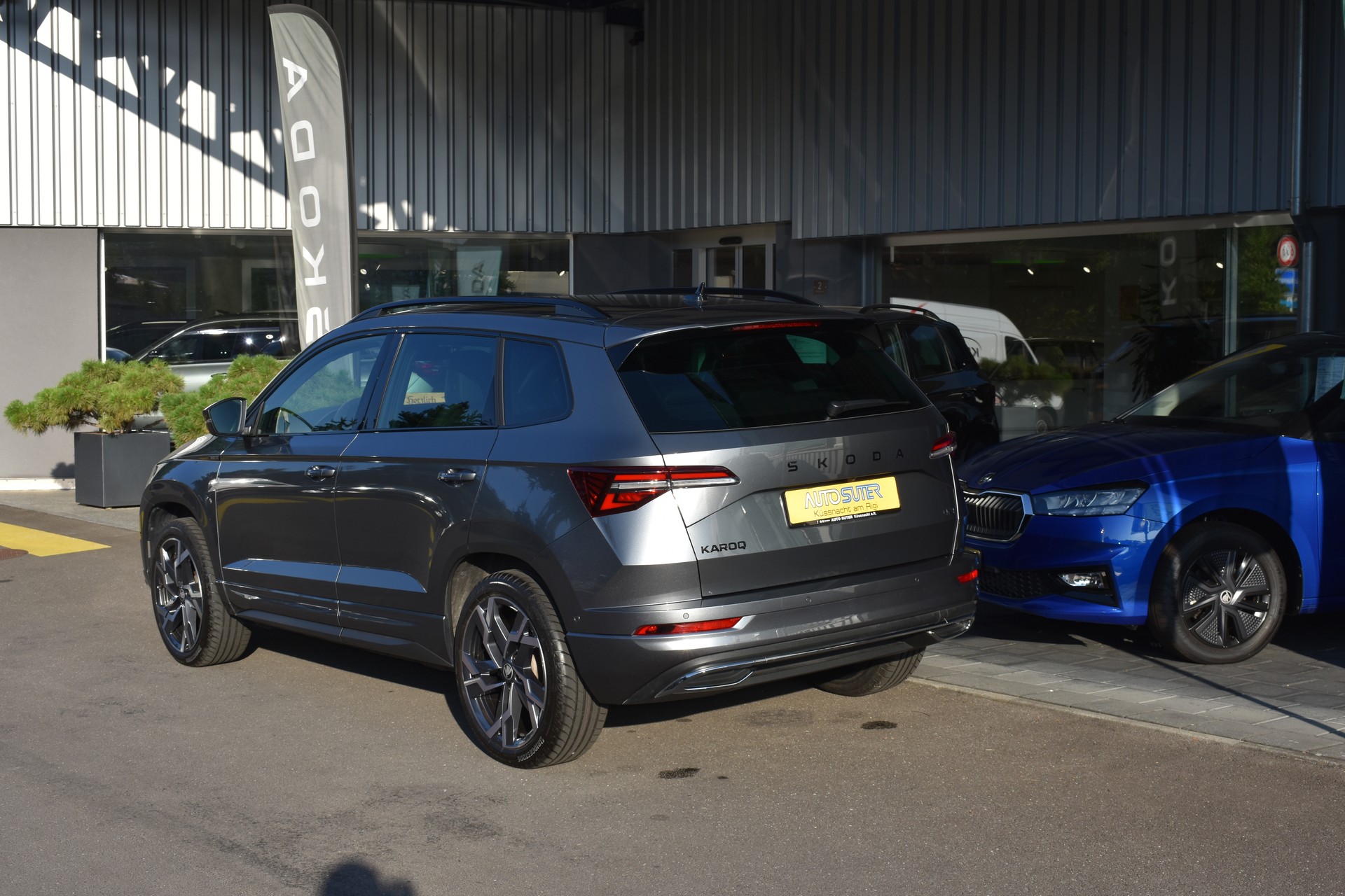 SKODA Karoq 2.0 TSI SportLine 4x4 DSG-showroom-element-3