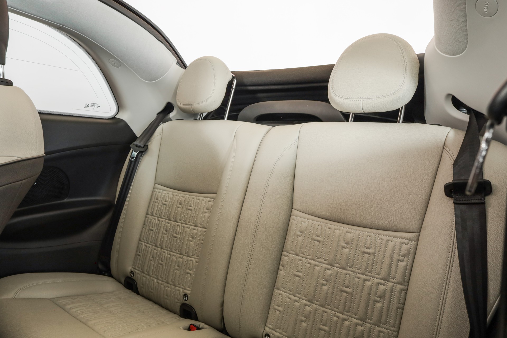FIAT 500 C electric 87 kW La Prima By Bocelli-image-13