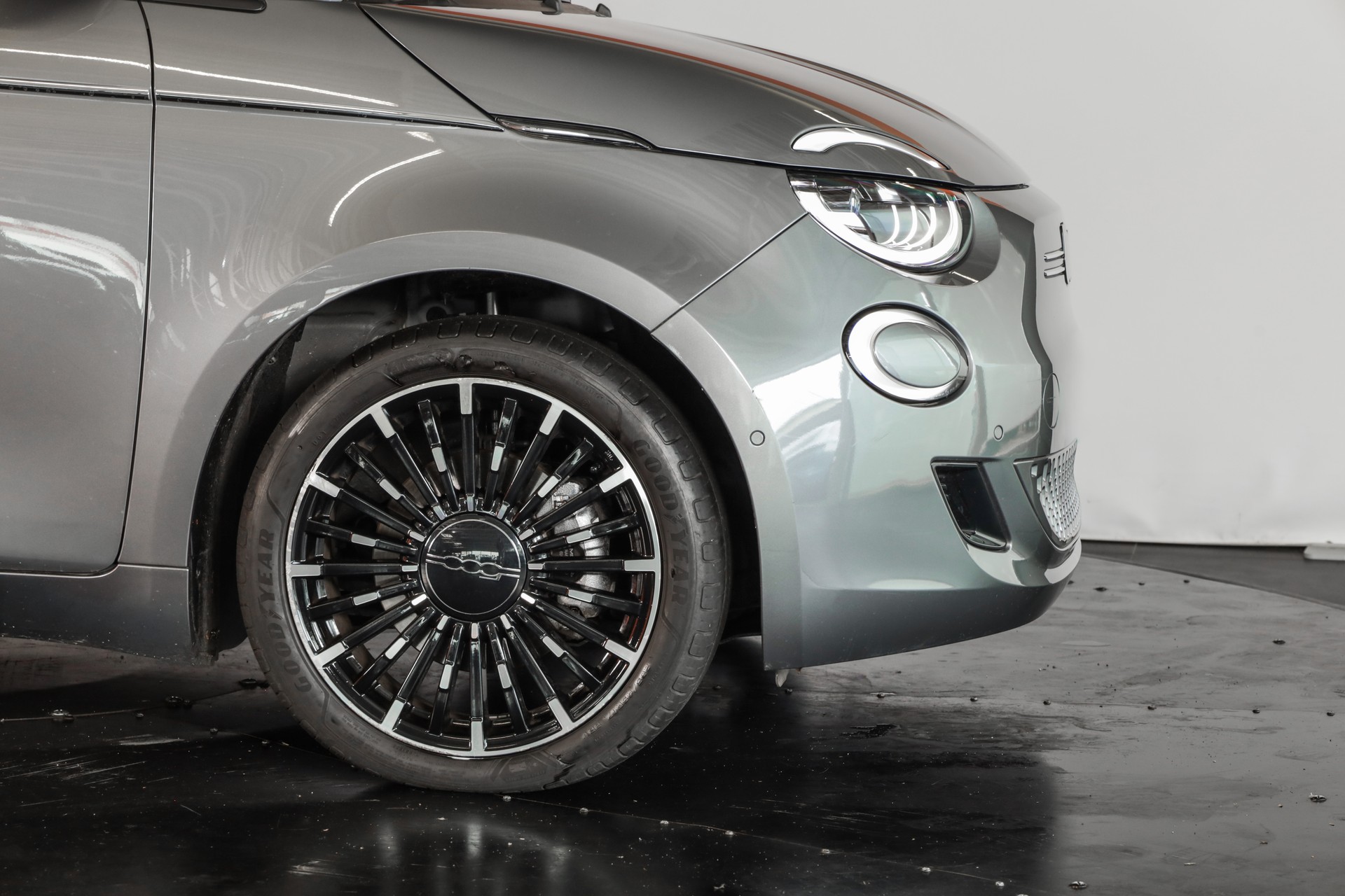FIAT 500 C electric 87 kW La Prima By Bocelli-image-15