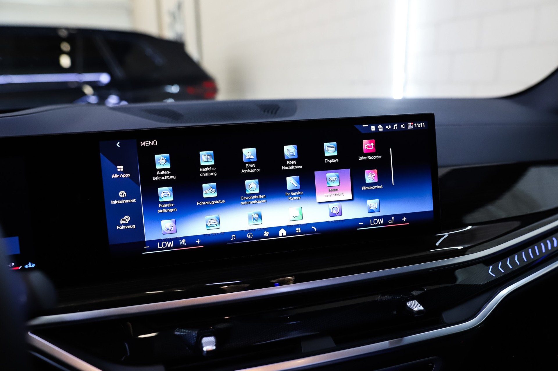 BMW X5 xDrive 48V 40d M Sport Steptronic *FACELIFT*-image-11