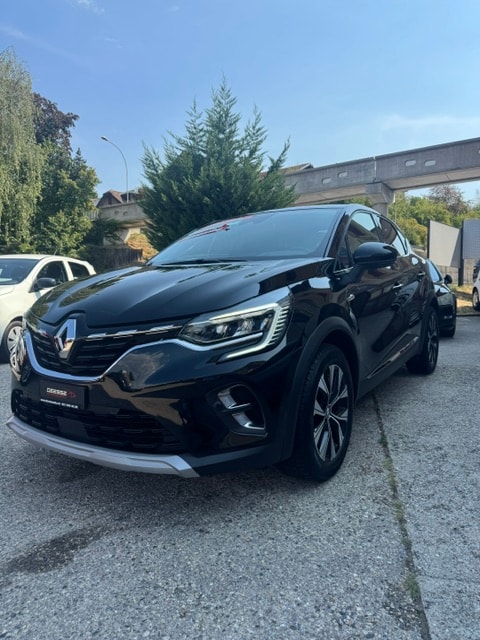 RENAULT Captur 1.3 TCe Techno EDC-showroom-element-1