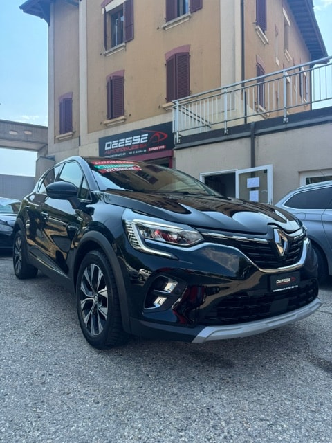 RENAULT Captur 1.3 TCe Techno EDC
