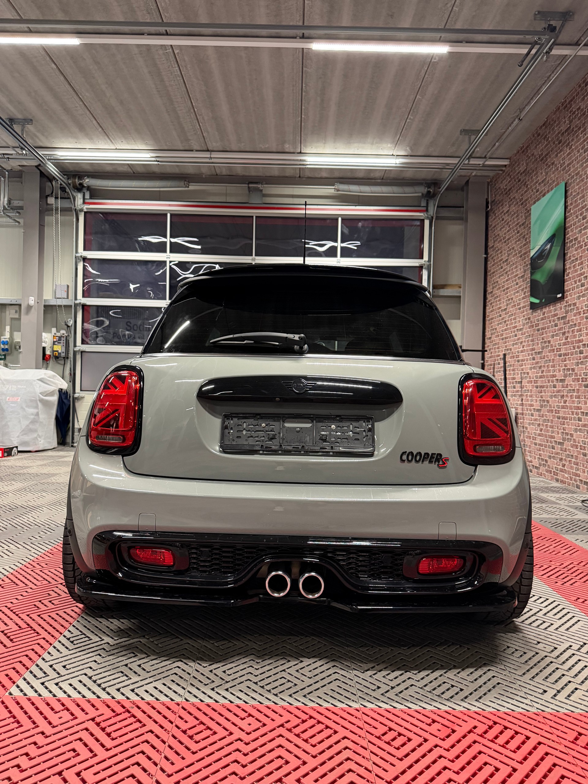MINI Cooper S Steptronic DKG-image-6