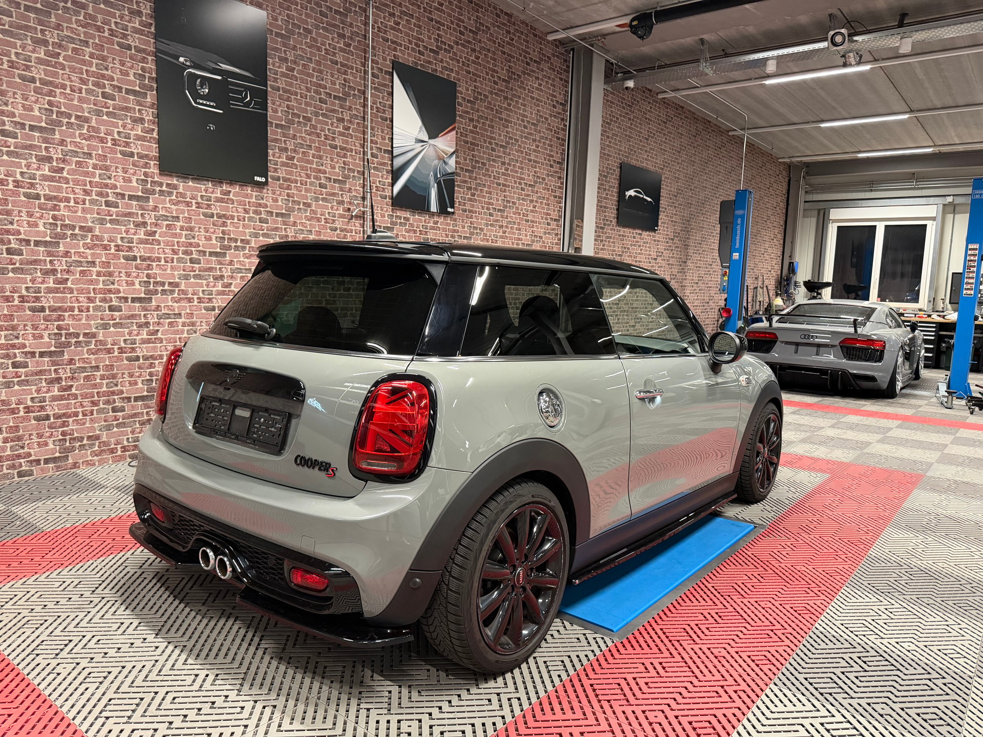 MINI Cooper S Steptronic DKG-image-4