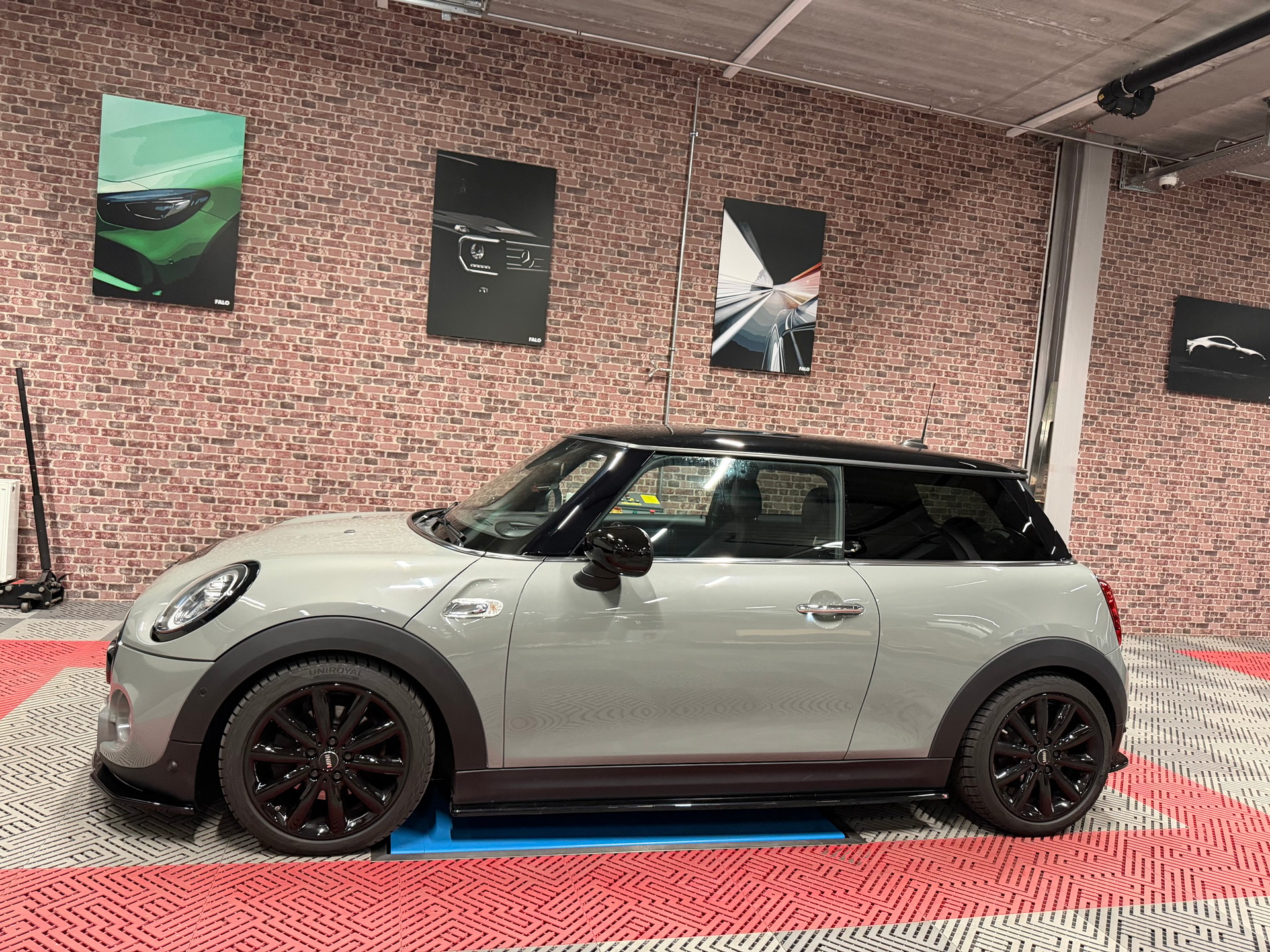 MINI Cooper S Steptronic DKG-image-1