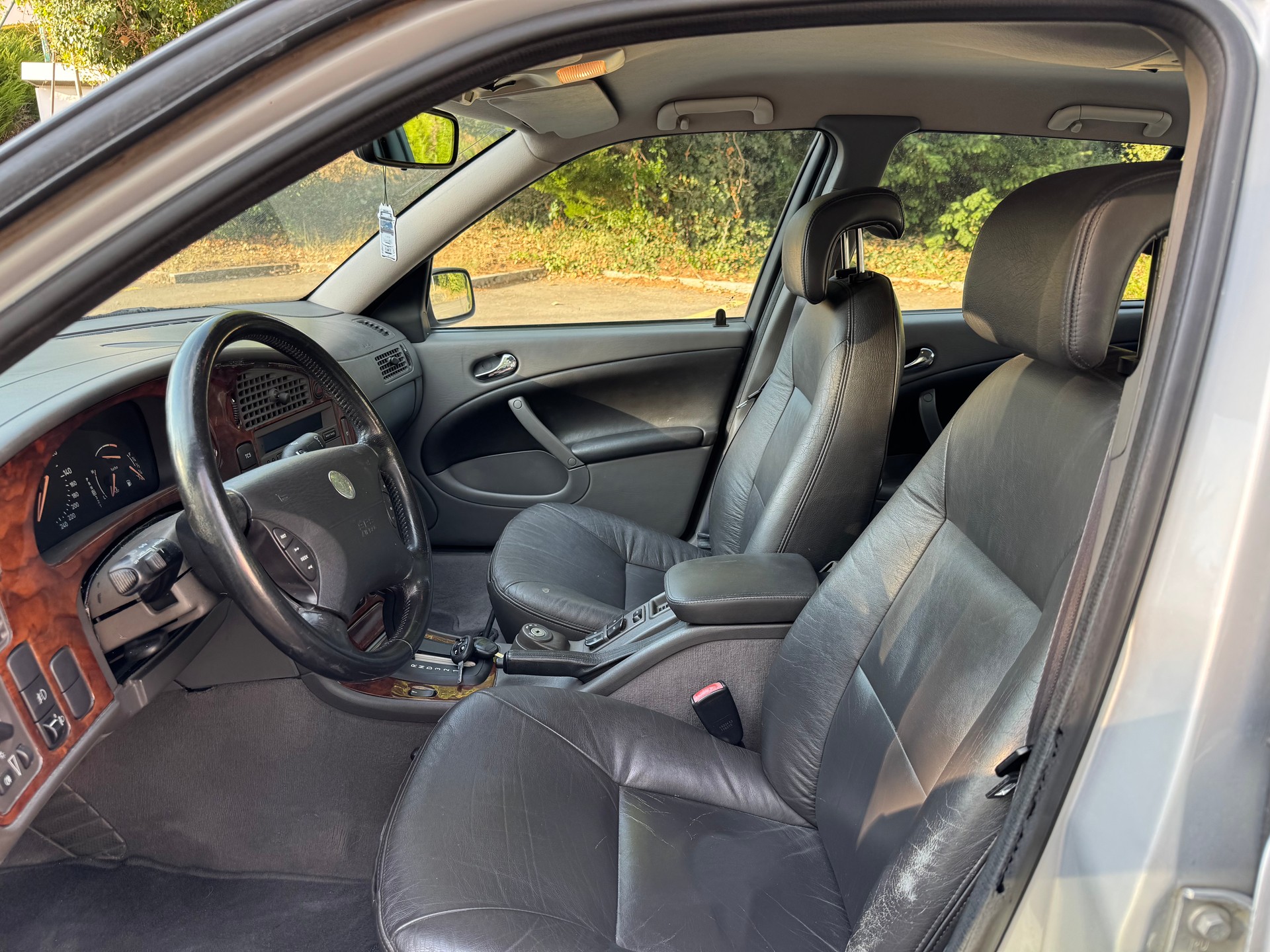 SAAB 9-5 2.3 LPT-image-6