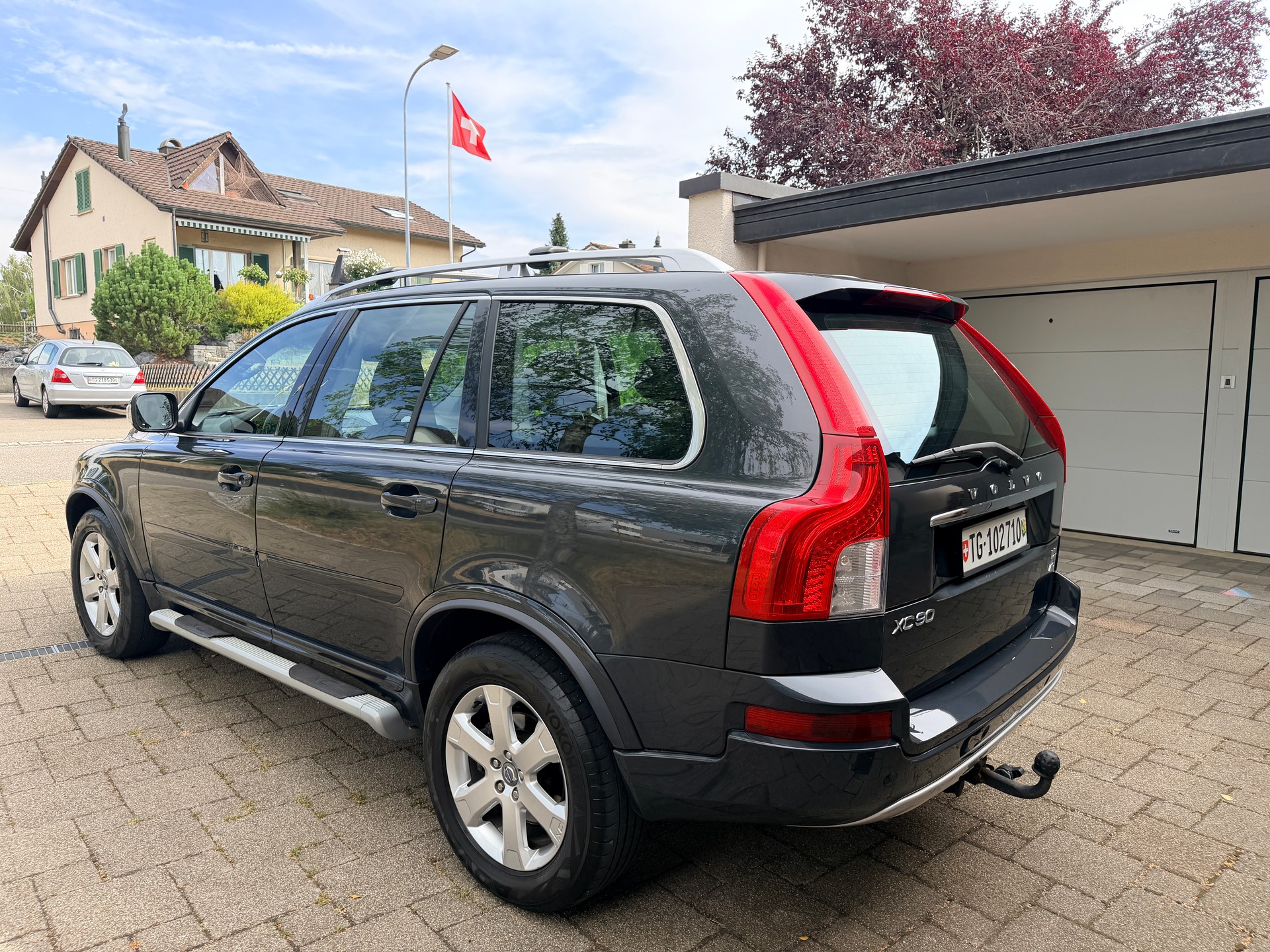 VOLVO 2.4D5 Summum 7P. AWD-image-2