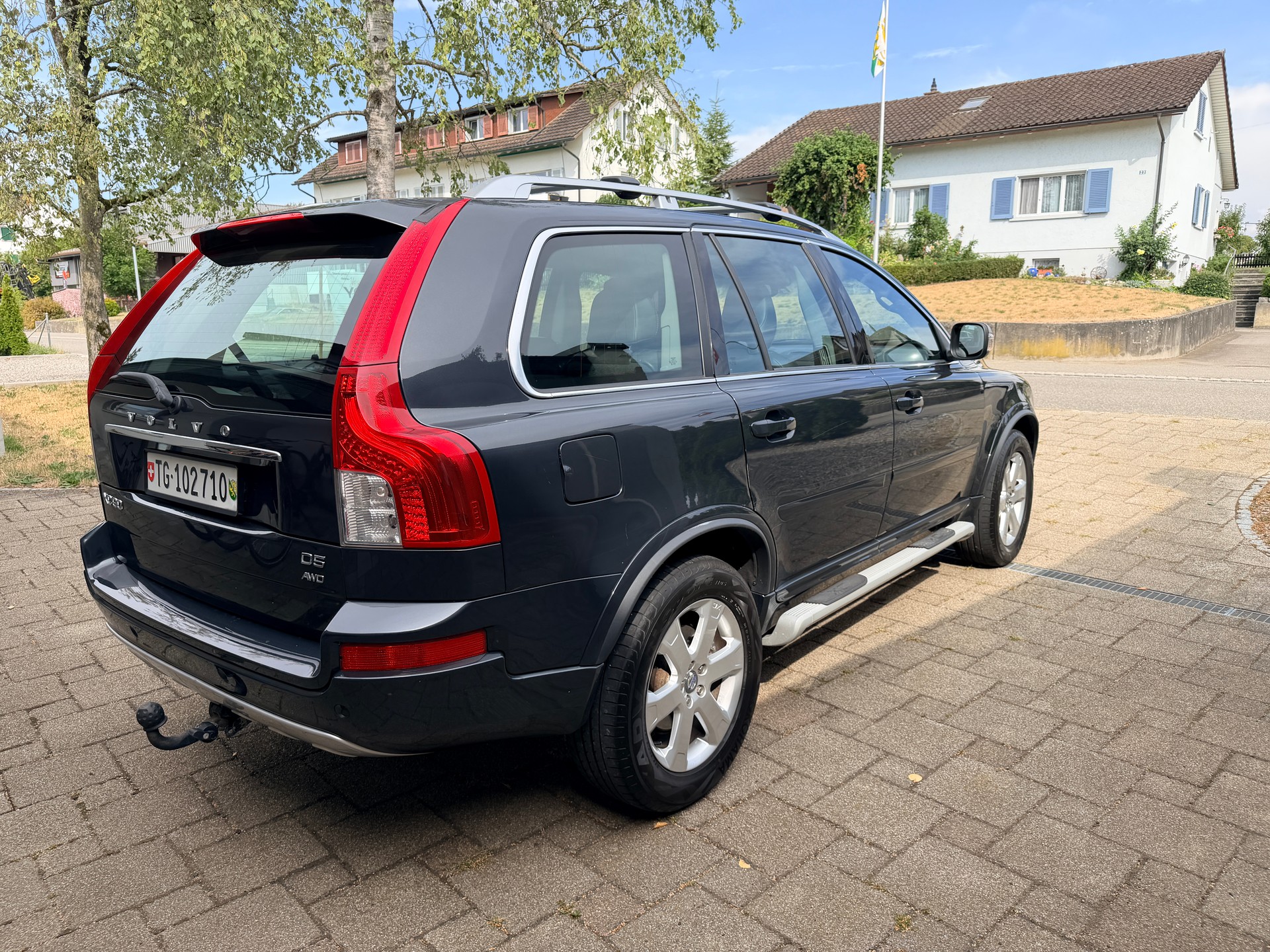 VOLVO 2.4D5 Summum 7P. AWD-image-3