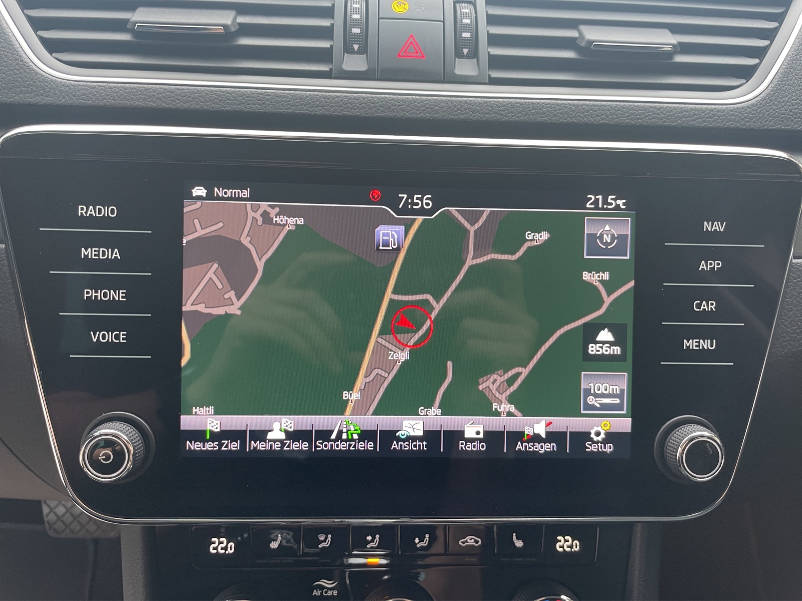 SKODA Superb Combi 1.5 TSI ACT Ambition DSG-image-11