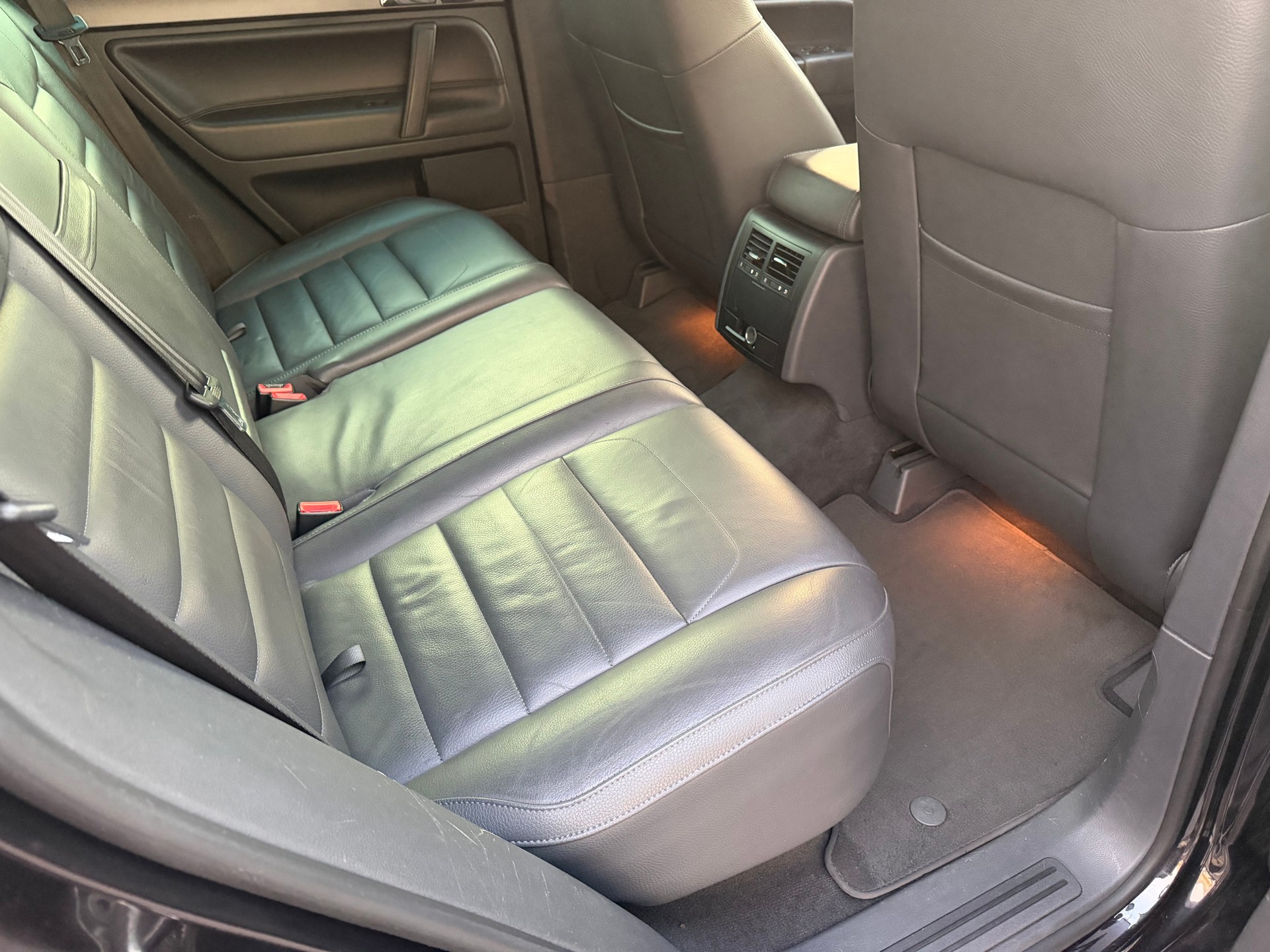 VW Touareg 2.5 TDI-image-12