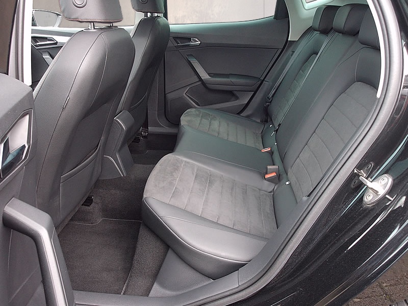 SEAT Ibiza 1.0 TGI CNG Swiss FR Evolution-image-6
